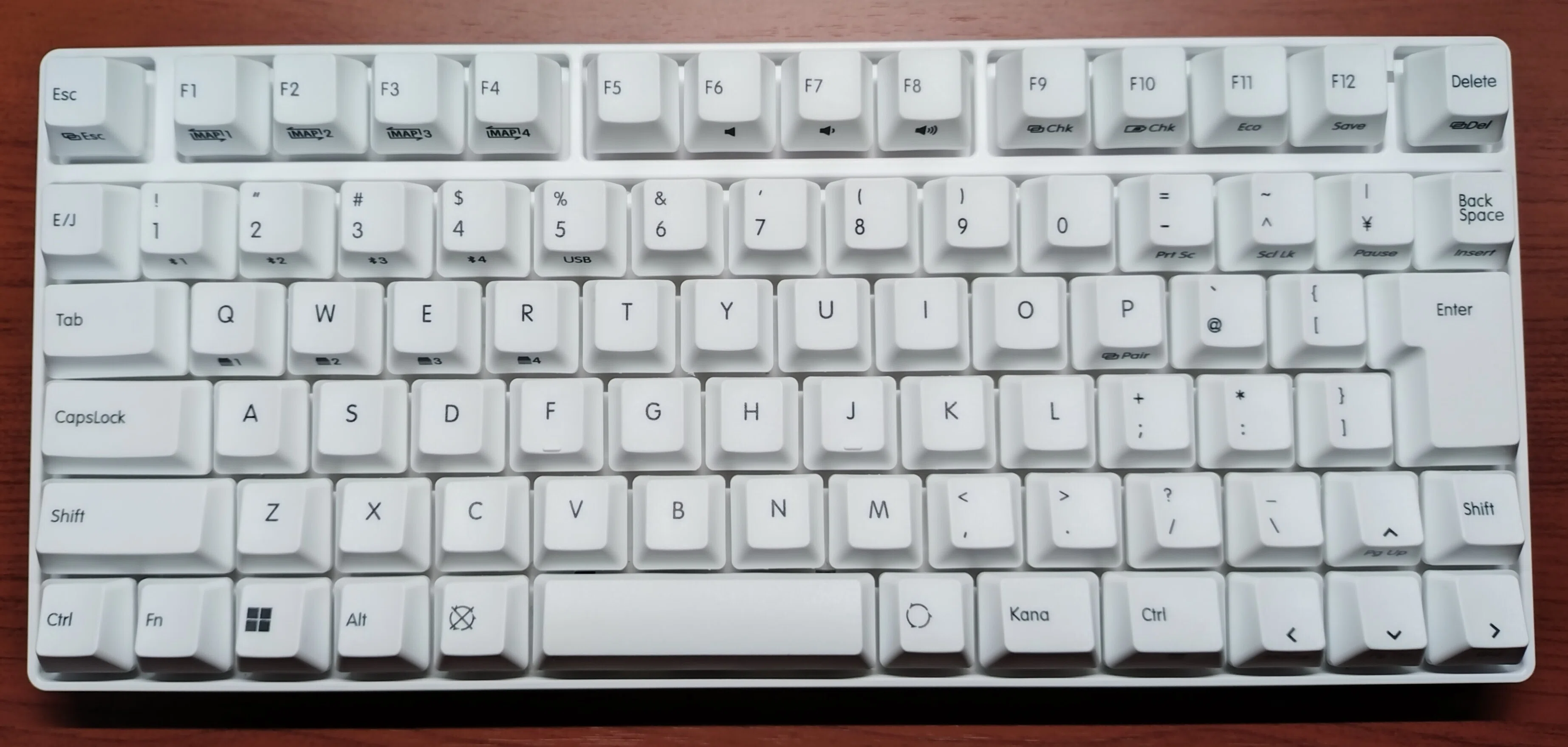 Libertouch ES登場から半年。3台持ちの私が、いま思うこと