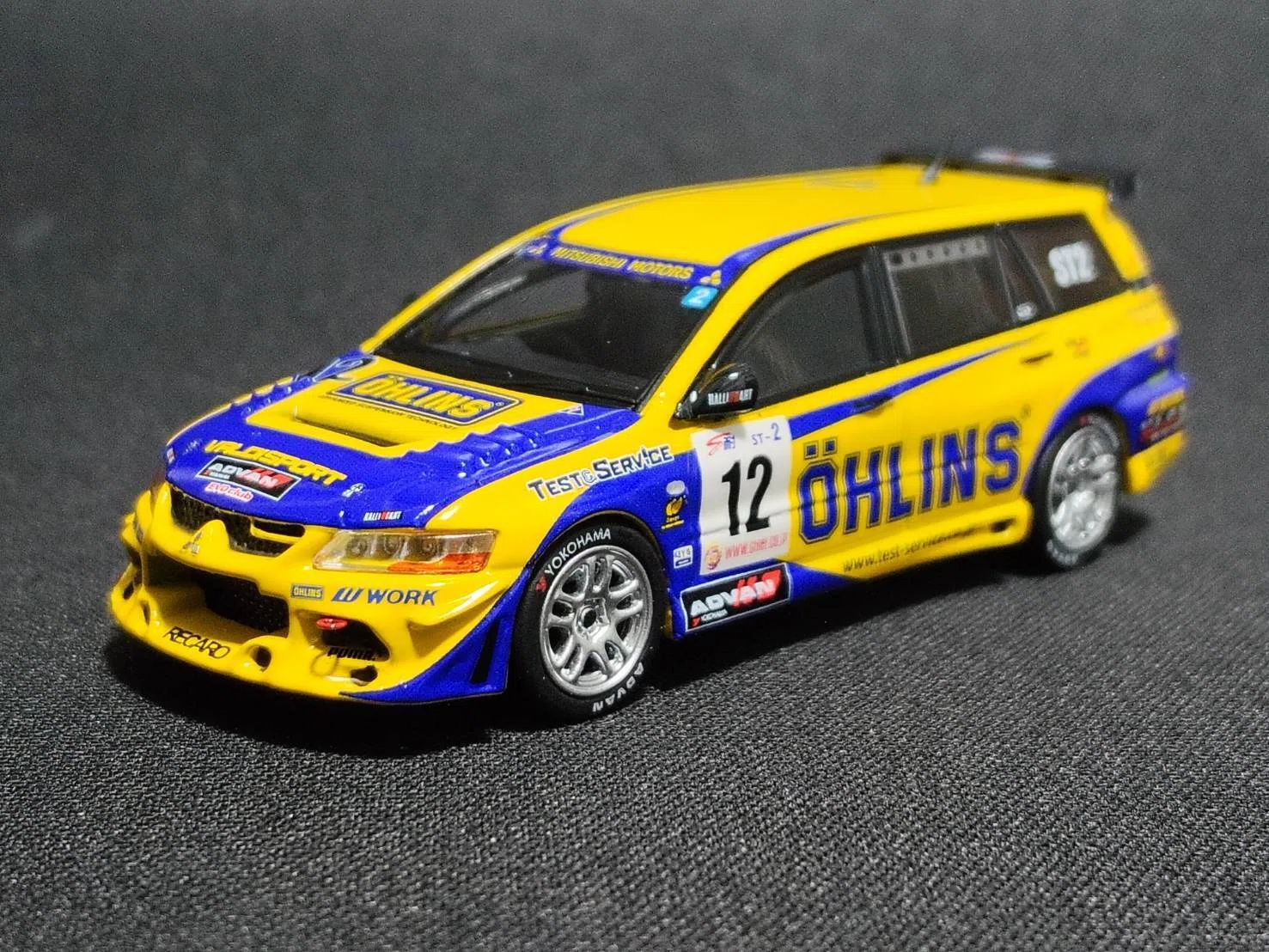 INNO64 1/64 MITSUBISHI LANCER EVO IX WAGON #12 