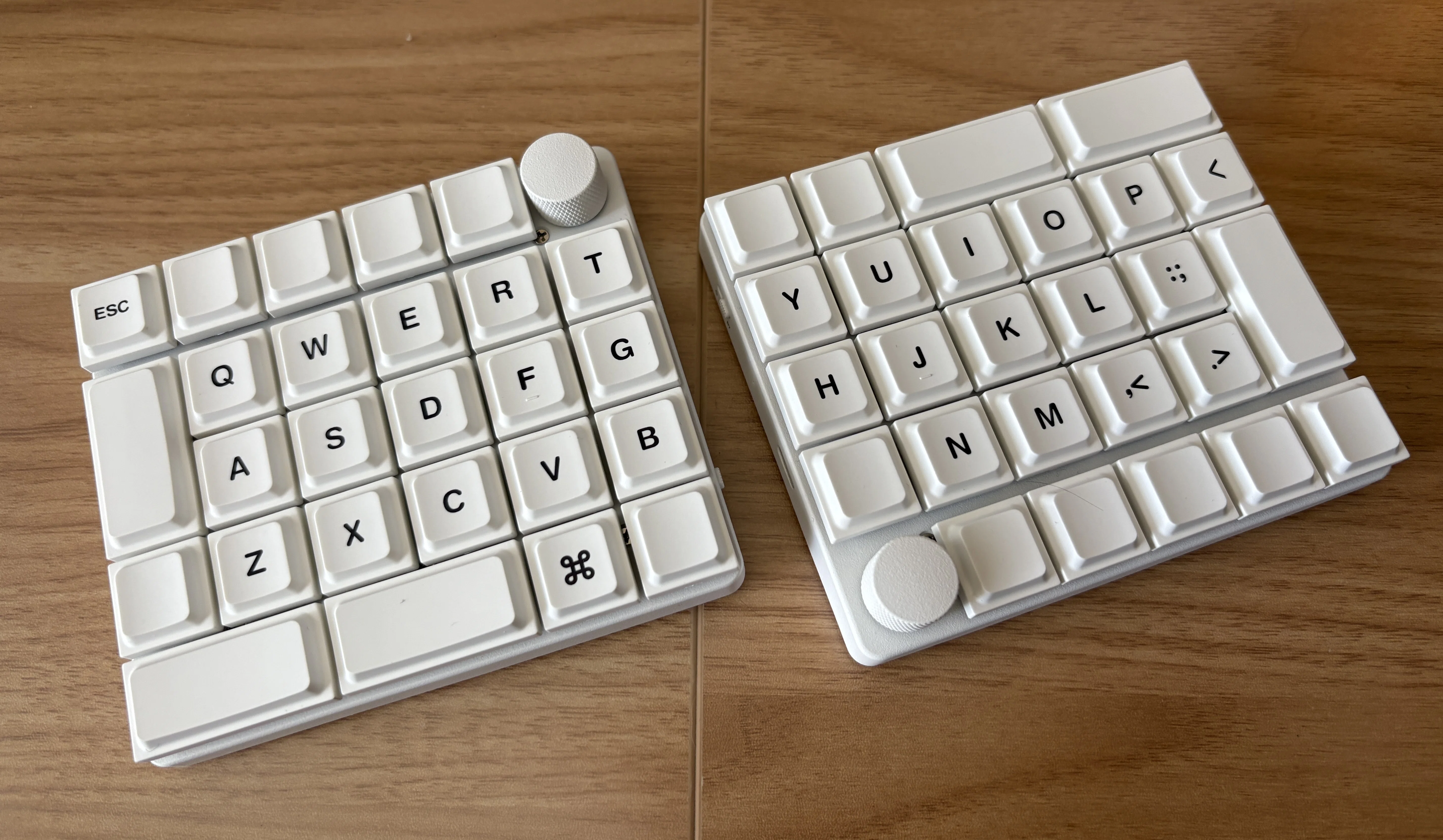 conductor 分割型キーボード キーキャップ+ケース付き Hatsukey70