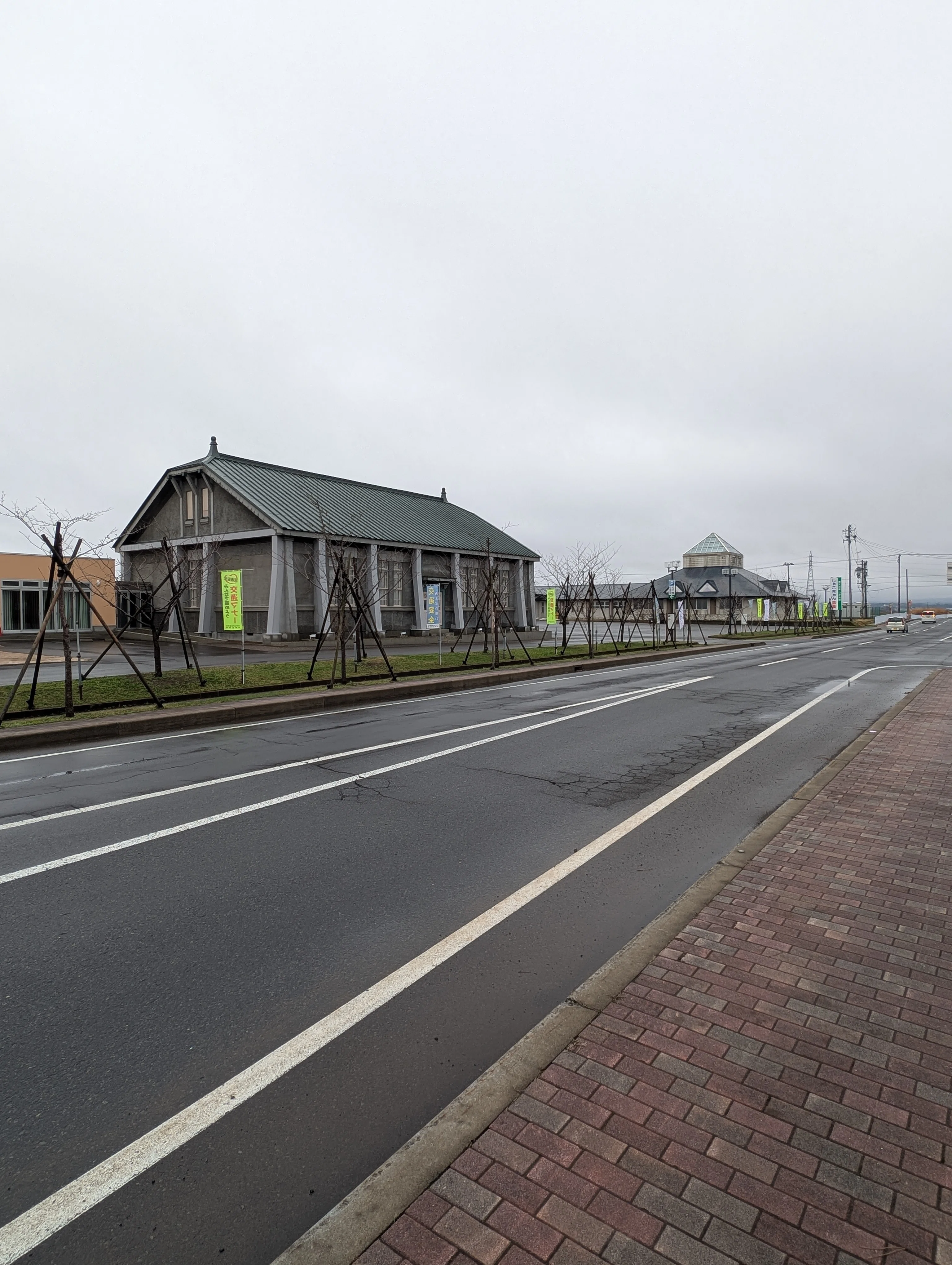 木造駅でしゃこちゃんと人の温かみにふれつつ東日本大震災以前の街を