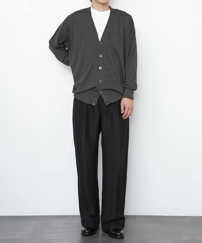 Olde H & Daughter] A V-neck cardigan perfect for spring｜THIRTY