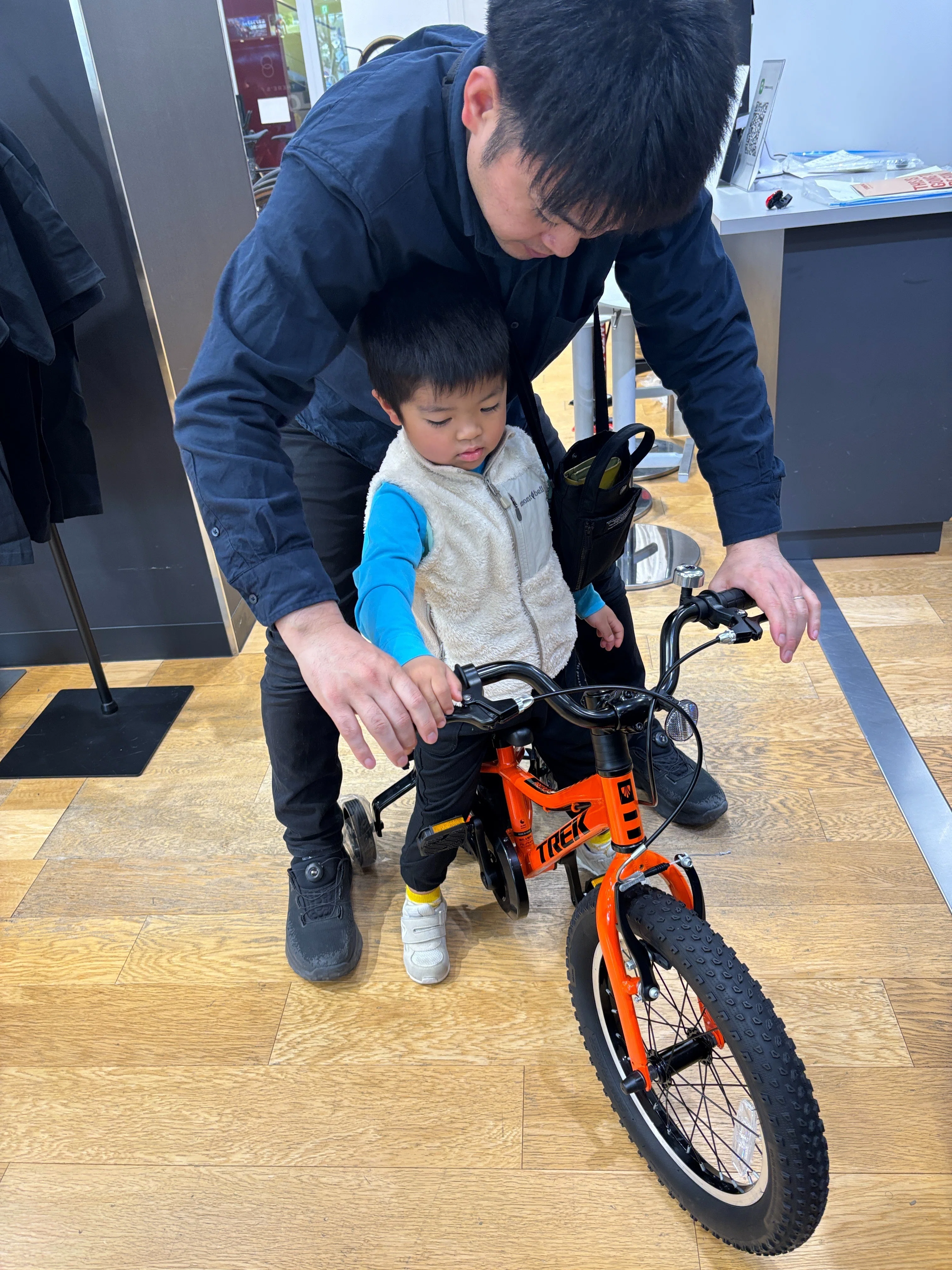 子育て】航世4歳の誕生日に、はじめての自転車（trek Precaliber16）を