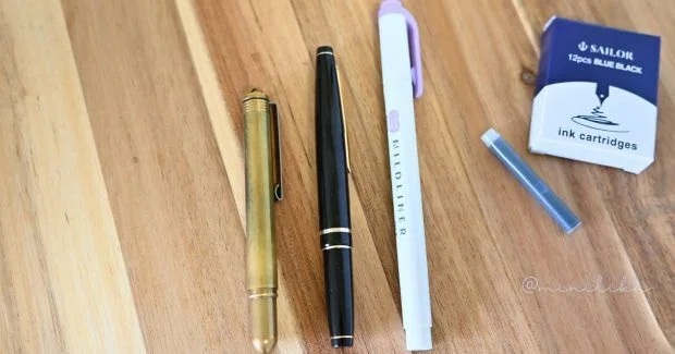 ( ´ ▽ ` )ノ18金ニブとか昔の万年筆なんだけど 書けるか分からないなぁ〜 金ニブ（万年筆）にハマってヤフオクまでいった話｜minilika（みにりか）