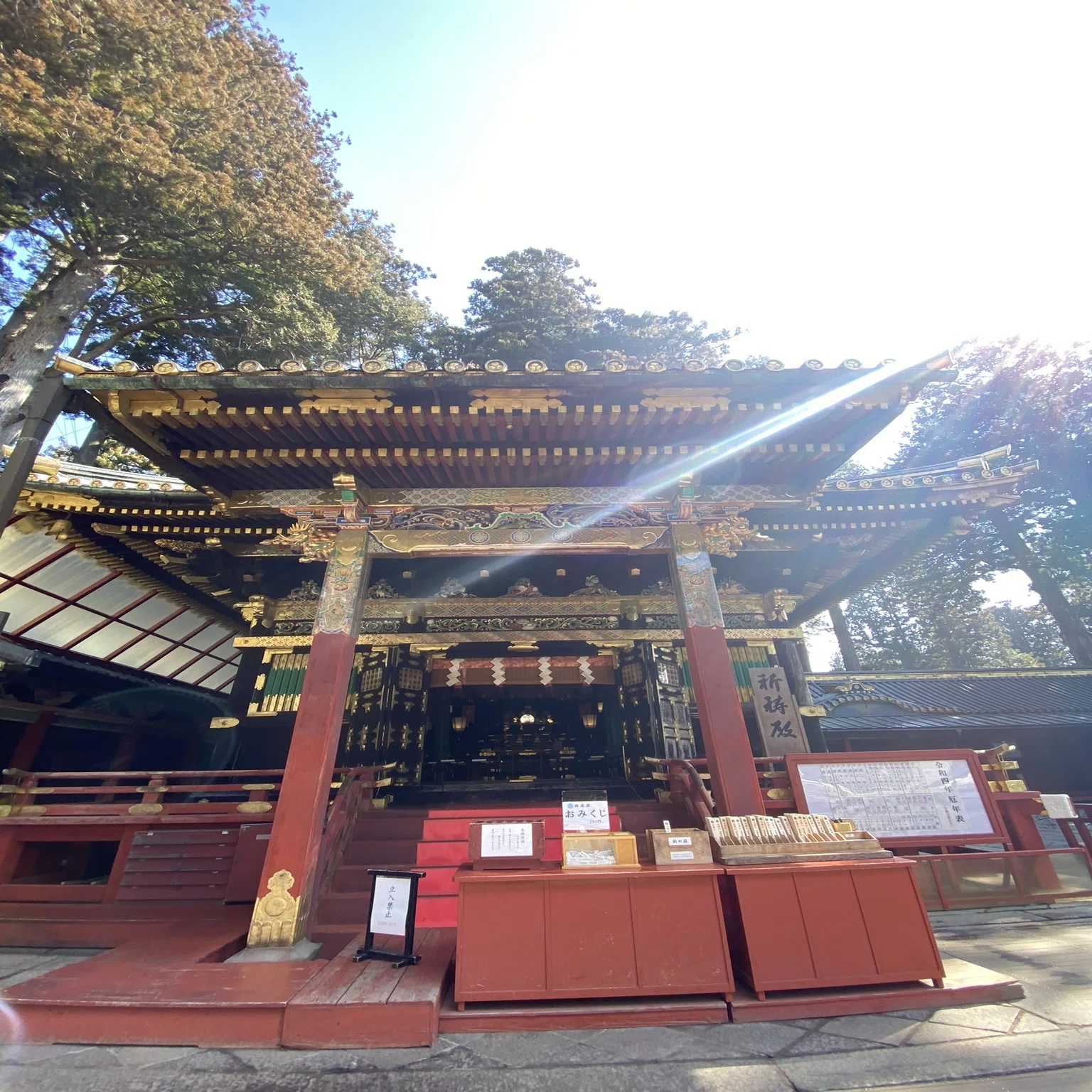 日光シリーズ②日光東照宮「日の光」と魔除けの逆柱──家康公が設計 