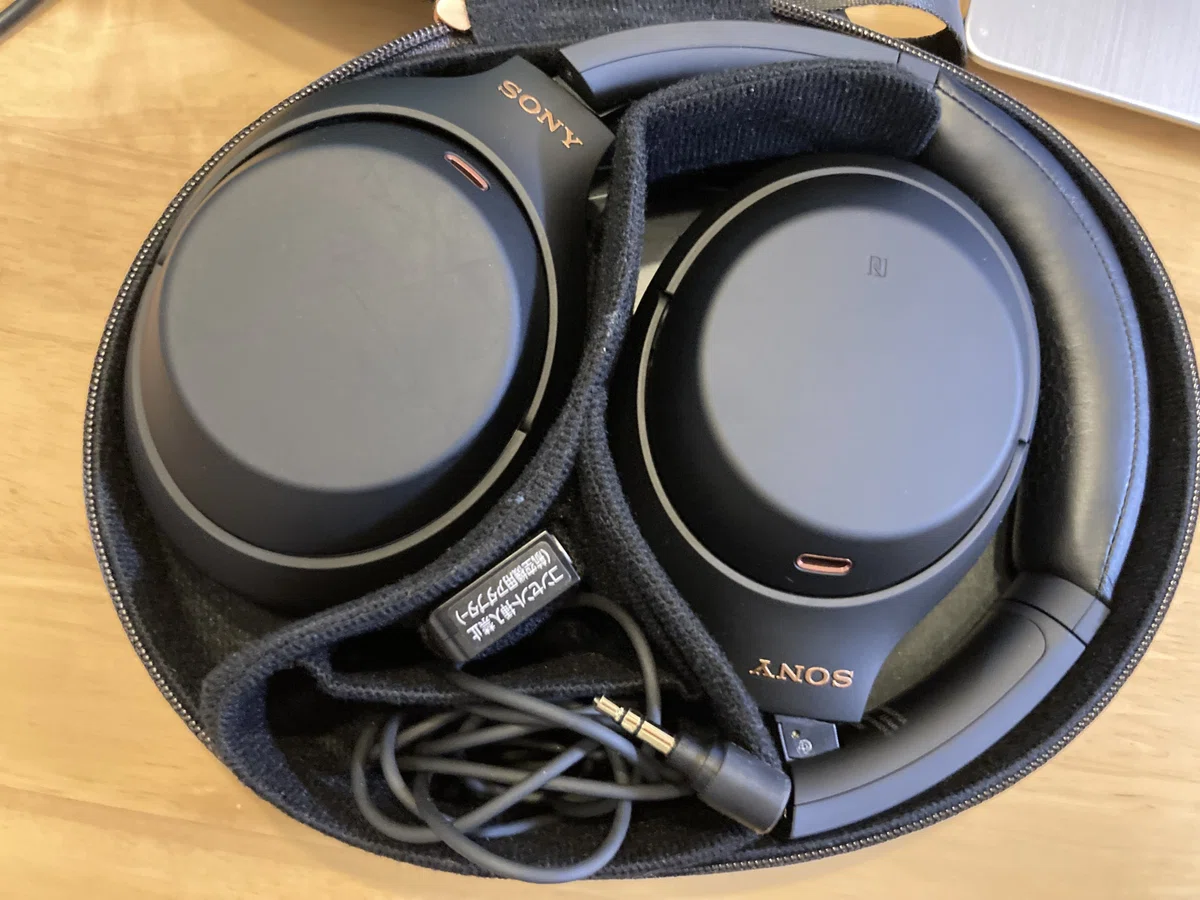 ソニー(SONY) ワイヤレスノイズキャンセリングヘッドホン WH-1000XM4