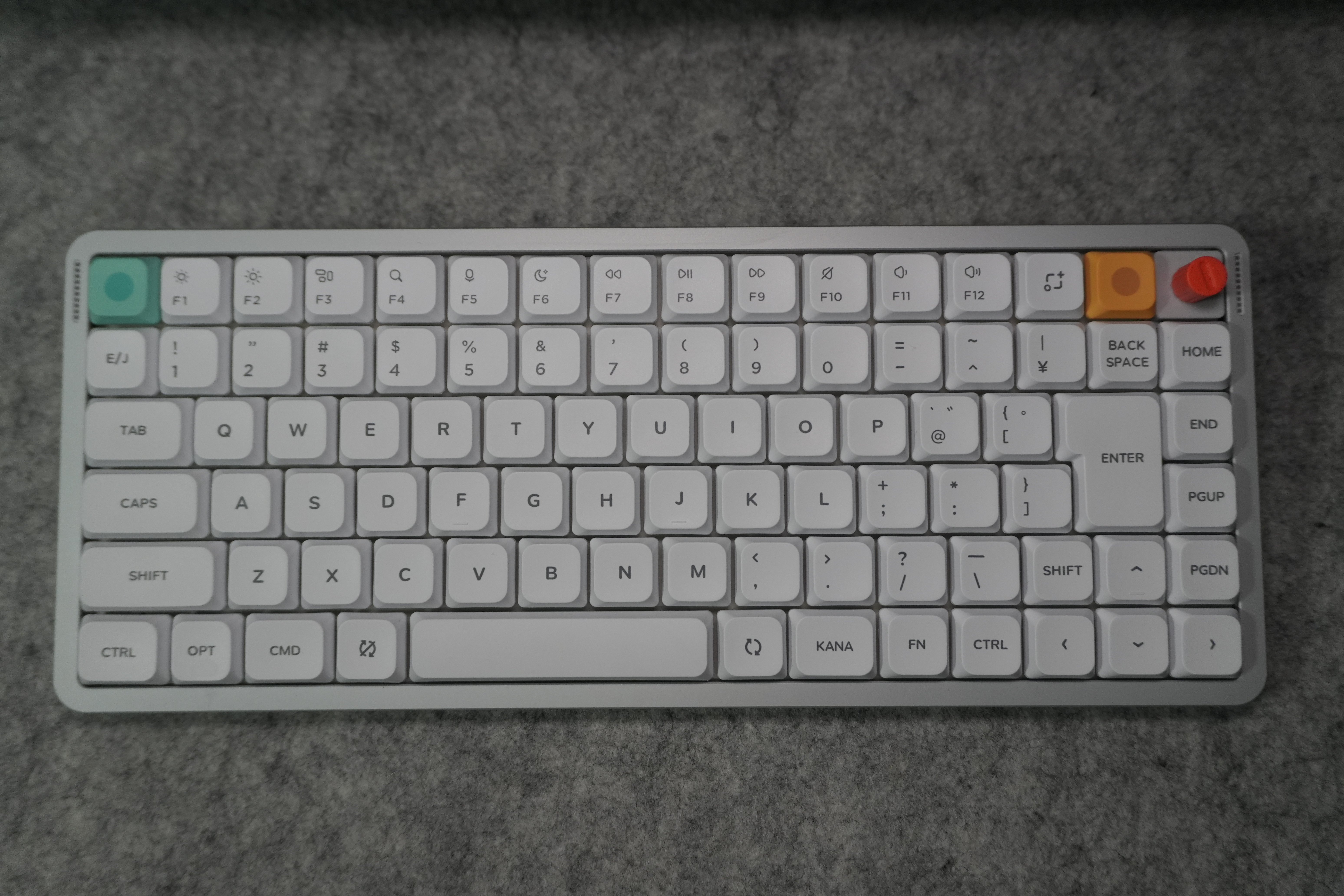 薄型なのに指が痛くない。Macユーザーが純正キーボードを捨ててNuPhy