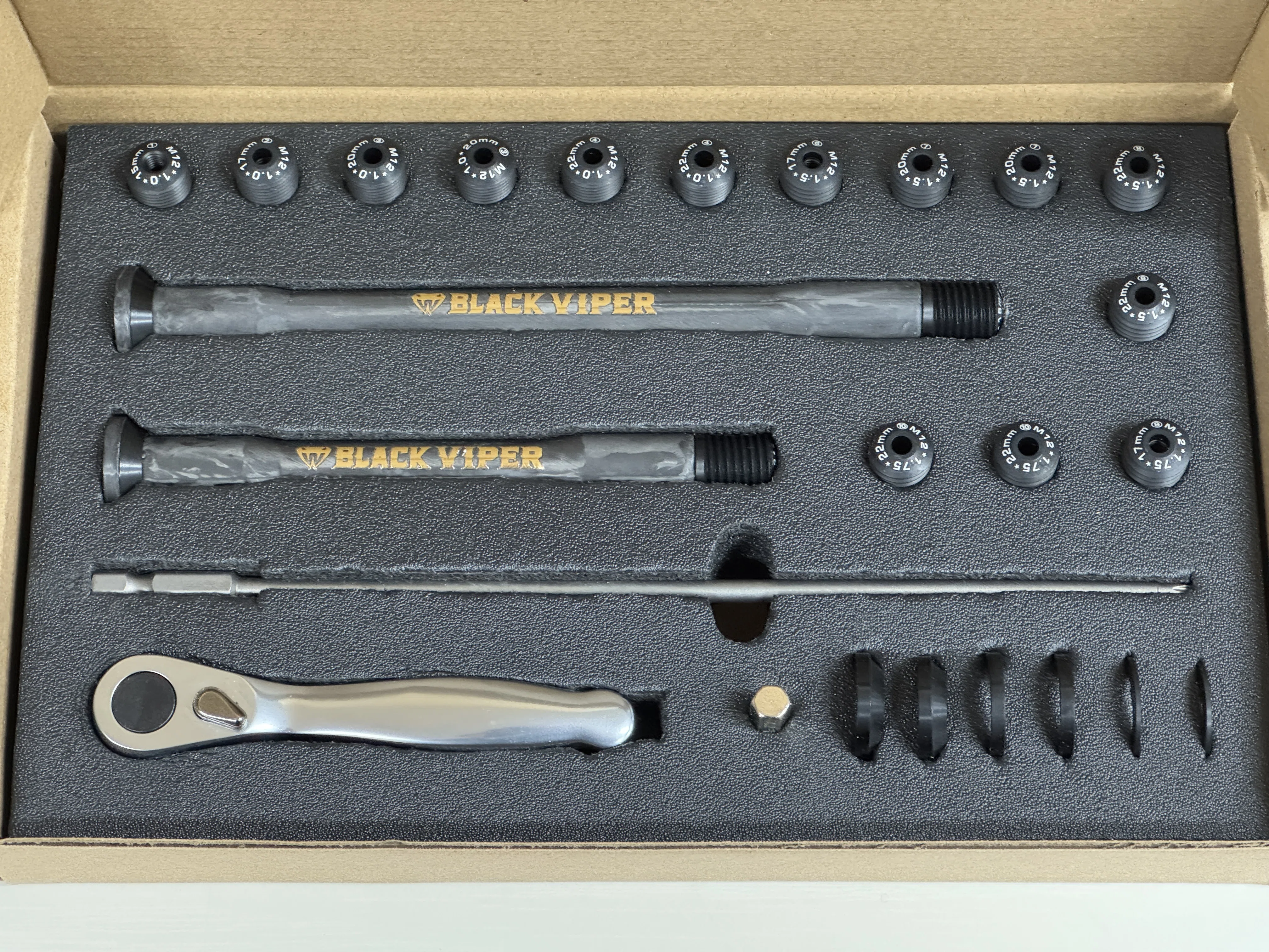 新製品】BLACK VIPER「LIGHT AXLE（ライトアクスル）」― ほぼすべての