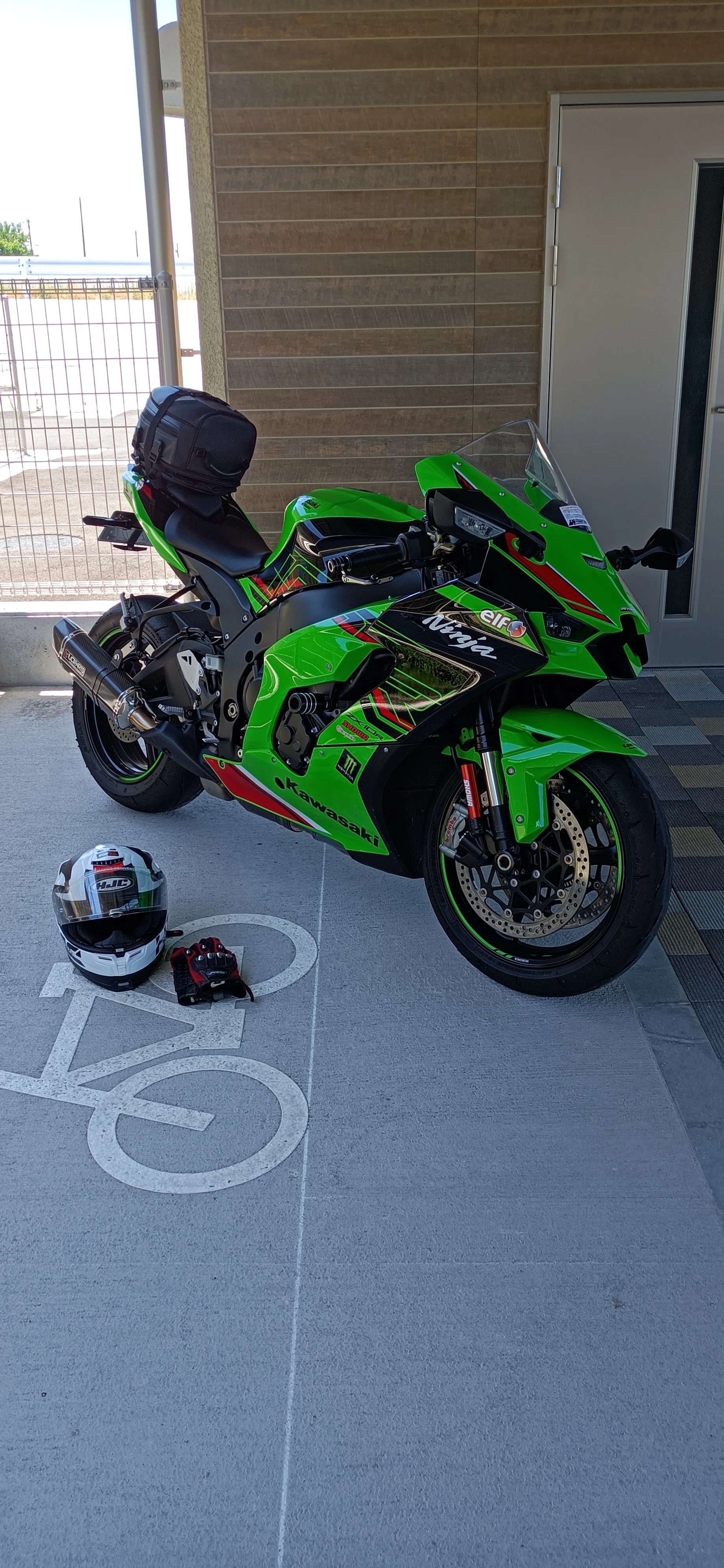 Motorcycle Series Part 1: ZX10R 2022, aka L-chan｜lees room