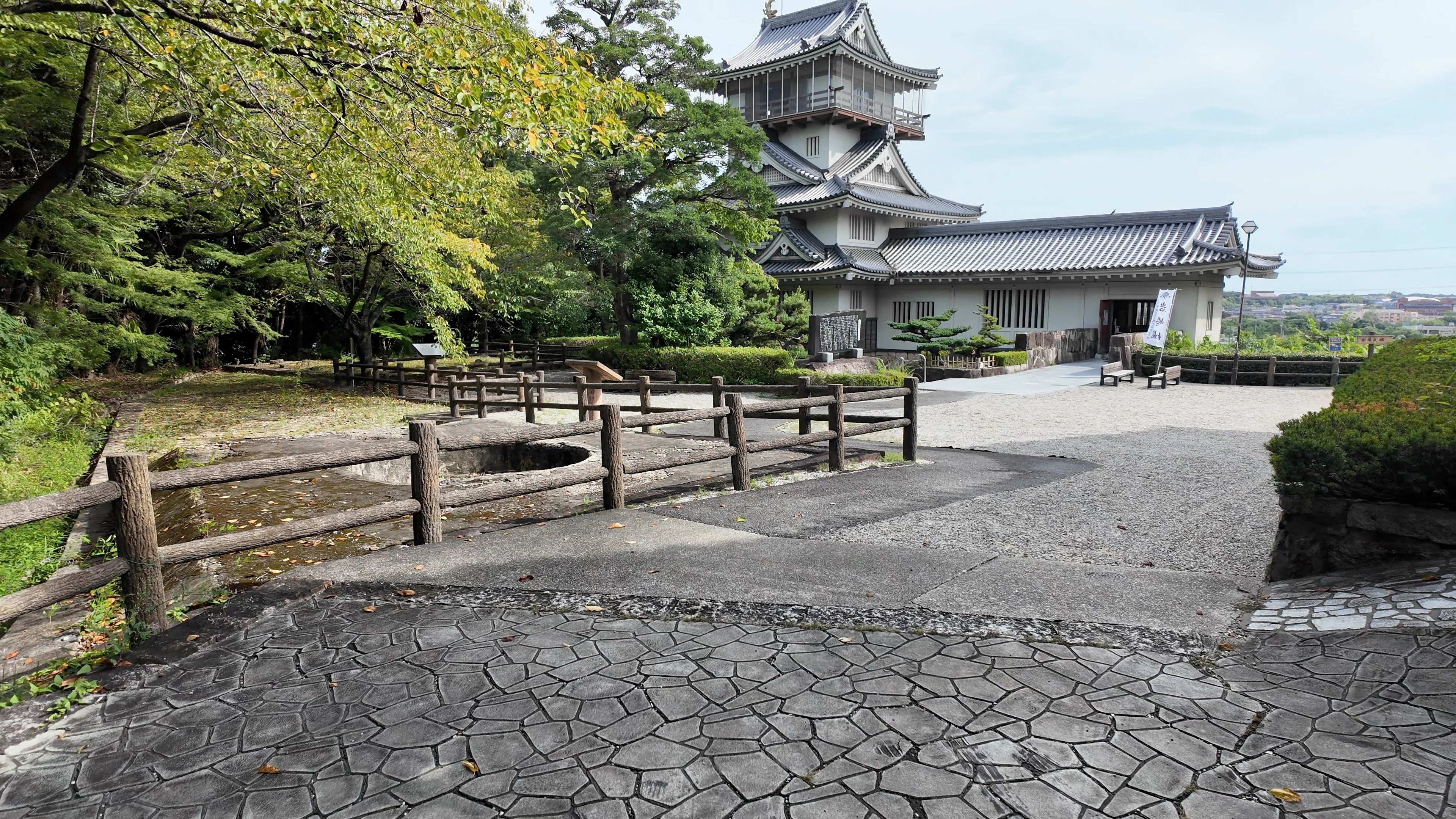 岩崎城址公園】空堀・櫓台・天守が残る — 小牧長久手の戦いゆかりの
