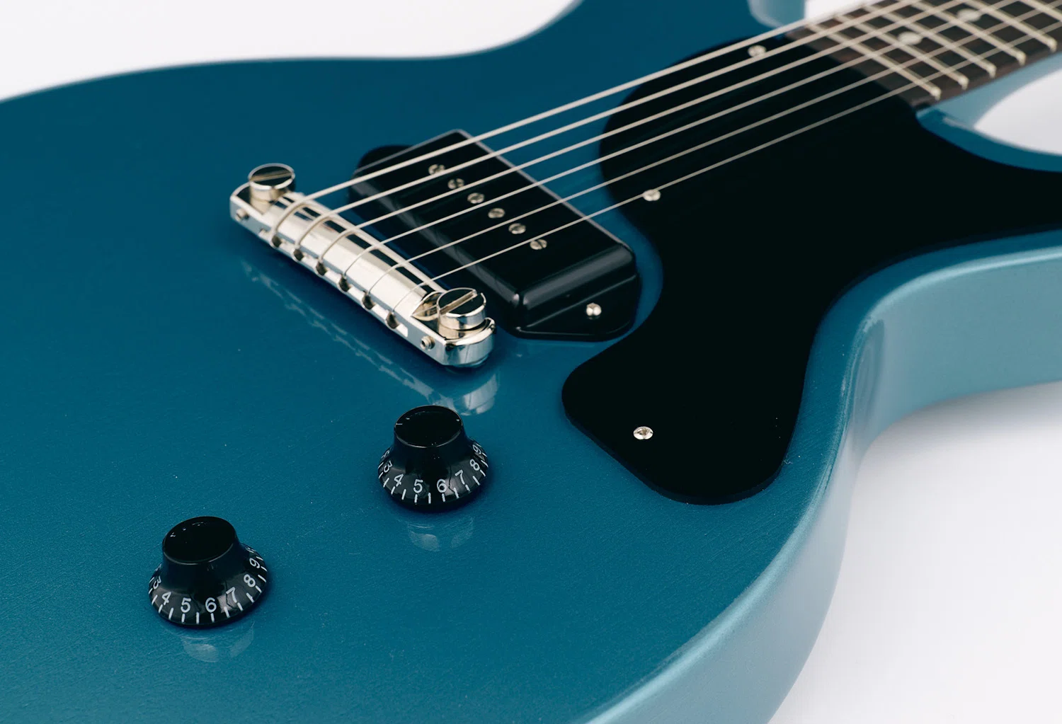 ぼざろ】4/7から抽選応募開始！喜多ちゃんモデルがカッコイイ｜Gibson