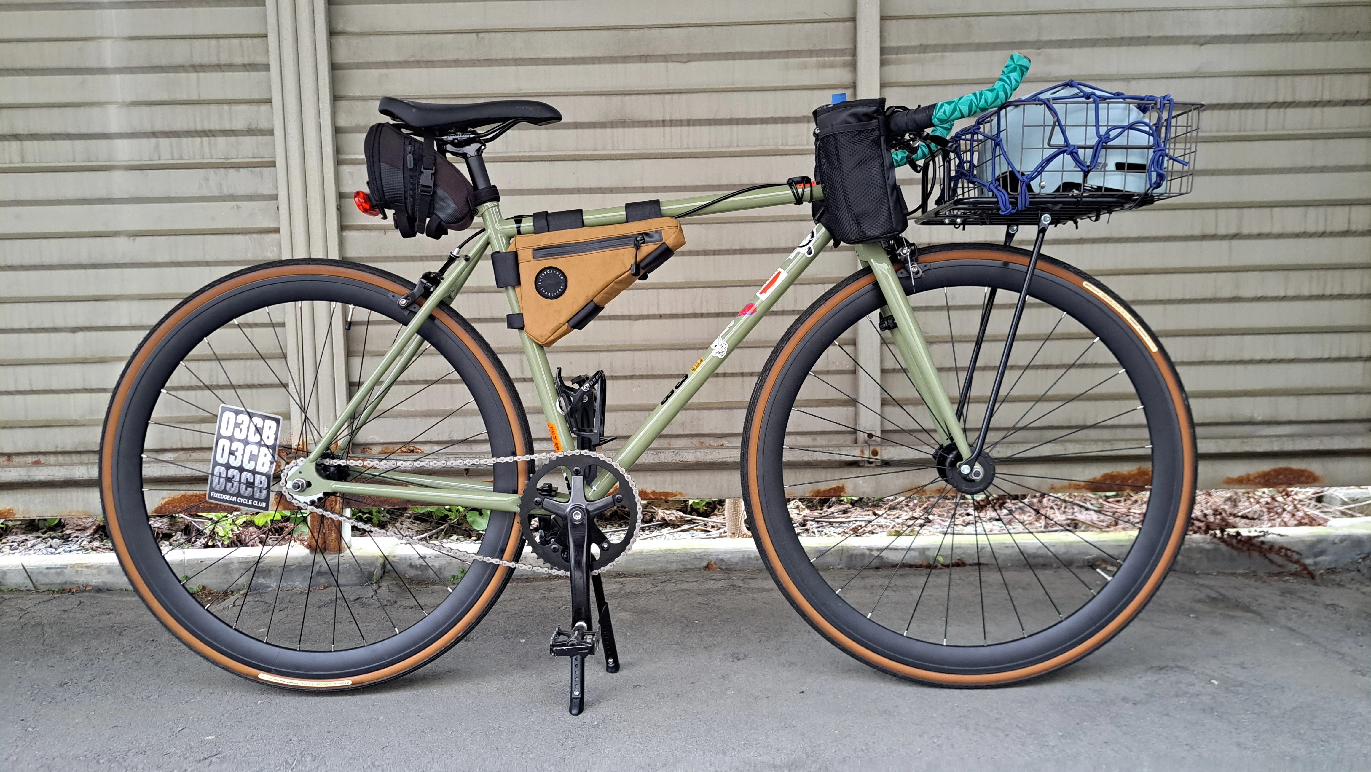 🚵‍♂️🚲️ピストバイクLife🚲️🚴‍♀️FUJIDECLARATIONにセンター