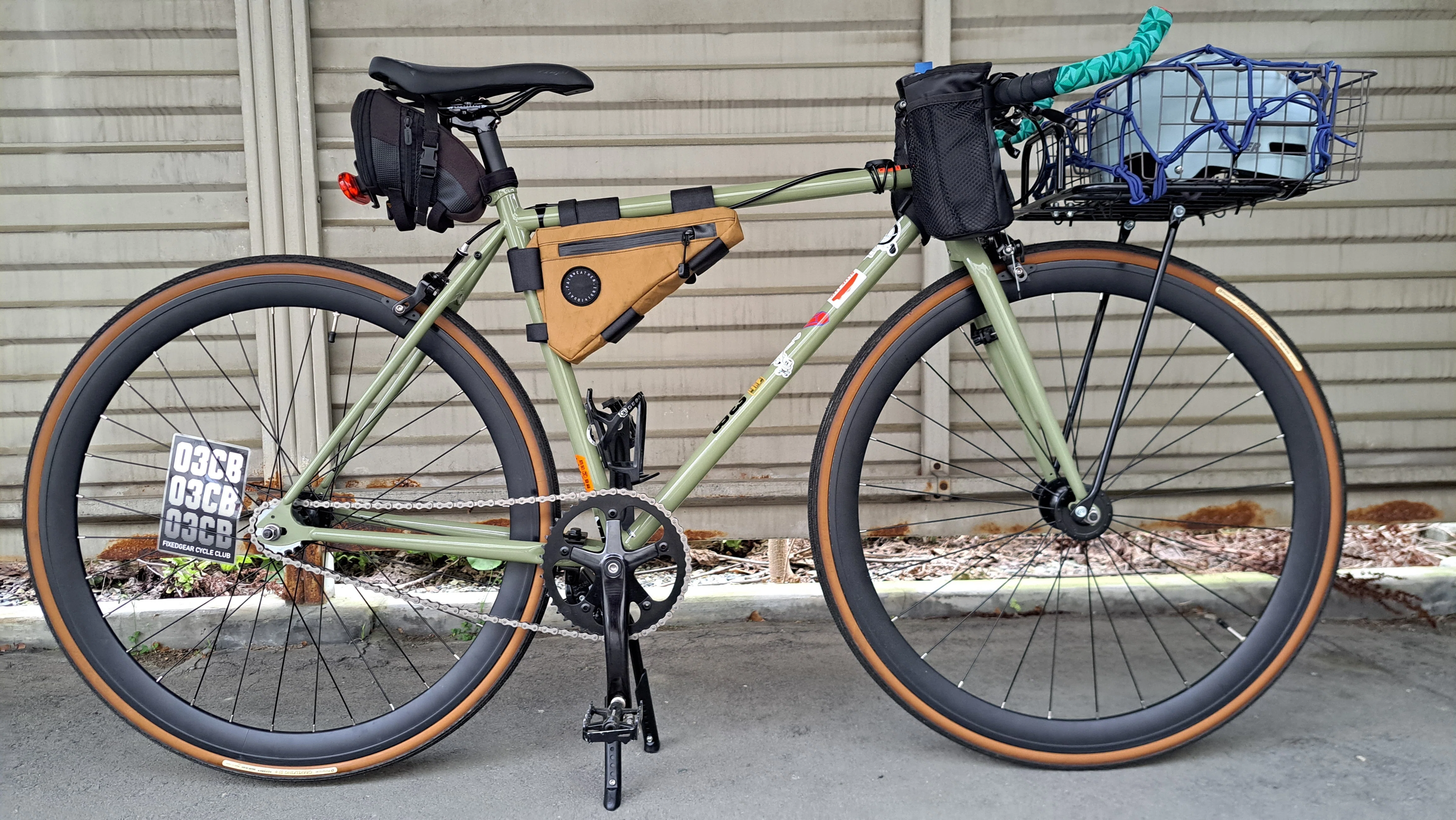 FUN ピストバイク 前後ブレーキ　スタンド付き　即公道仕様　フルカスタム 🚵‍♂️🚲️ピストバイクLife🚲️🚴‍♀️FUJIDECLARATIONにセンター