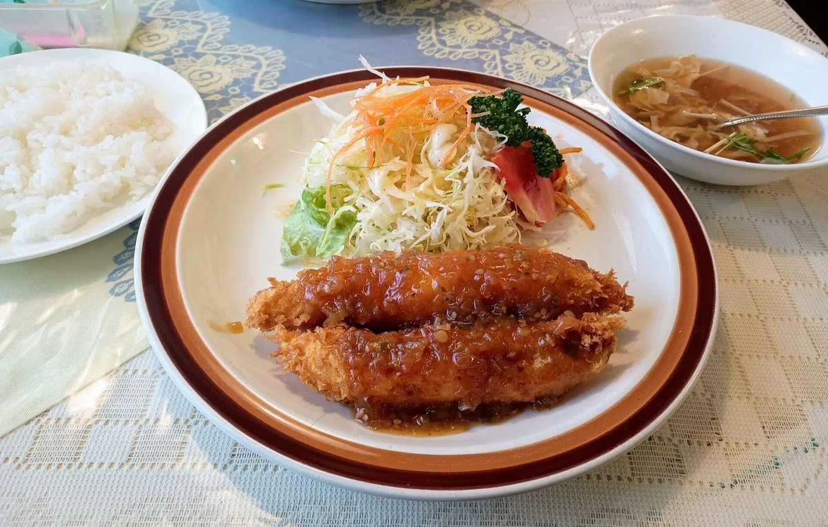 チキンカツランチ