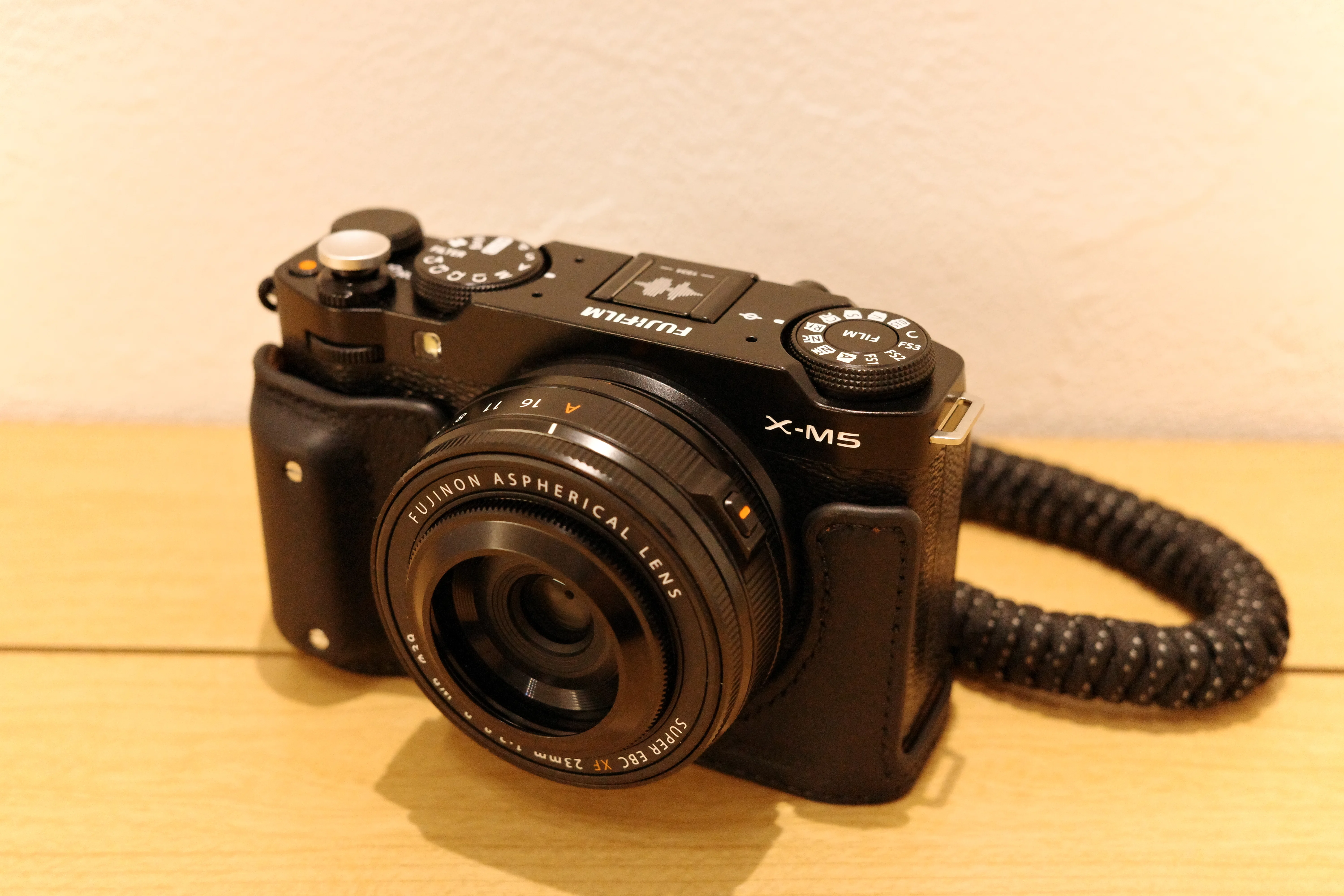 Fujifilm X-M1 + レンズ(Takumar55/2)+アクセサリー 僕がX-M5に付けているアクセサリー｜桜橋@カメラ&写真