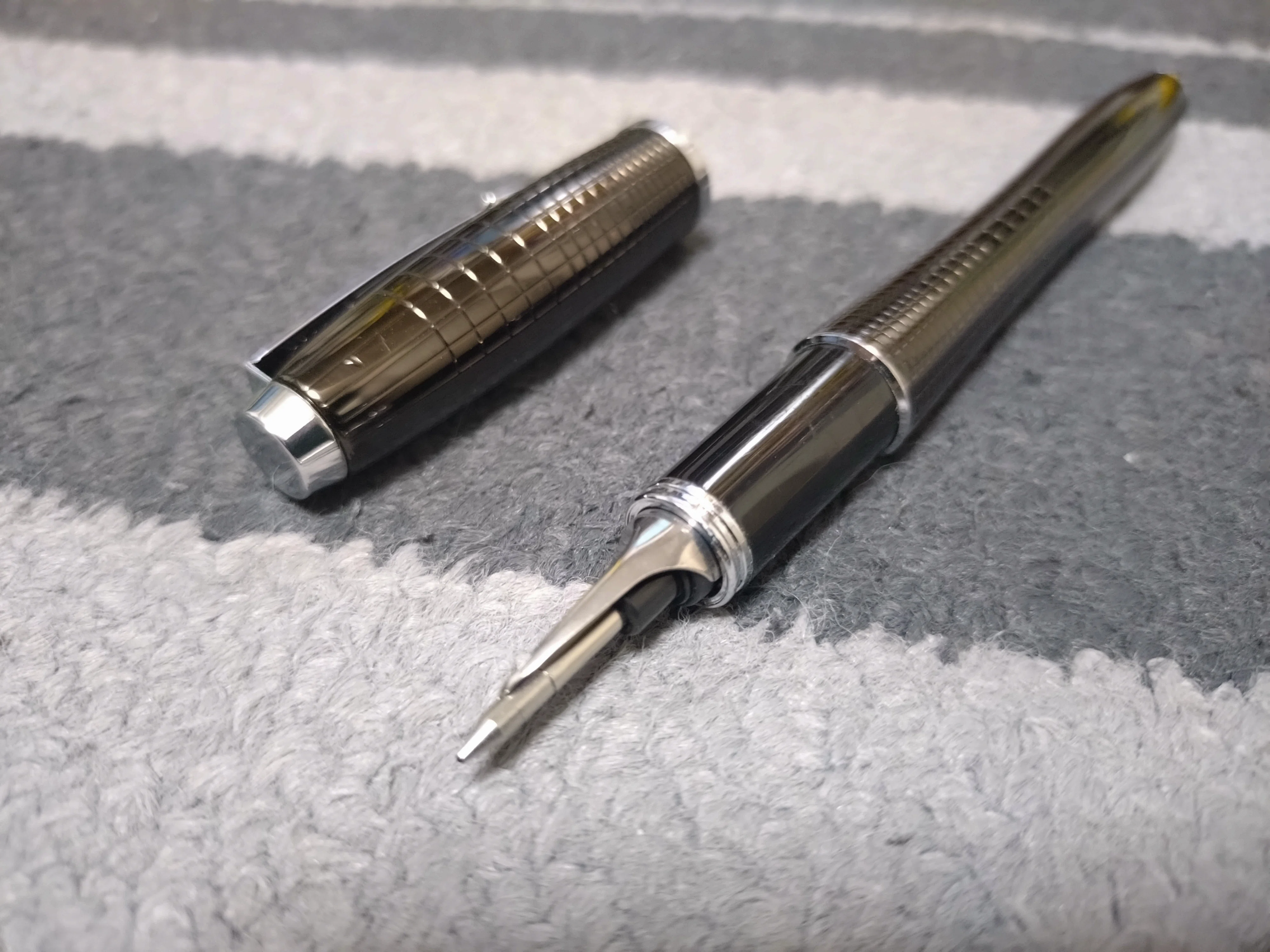 第五の筆記】見た目が好みで使い続けている PARKER│5th インジェ