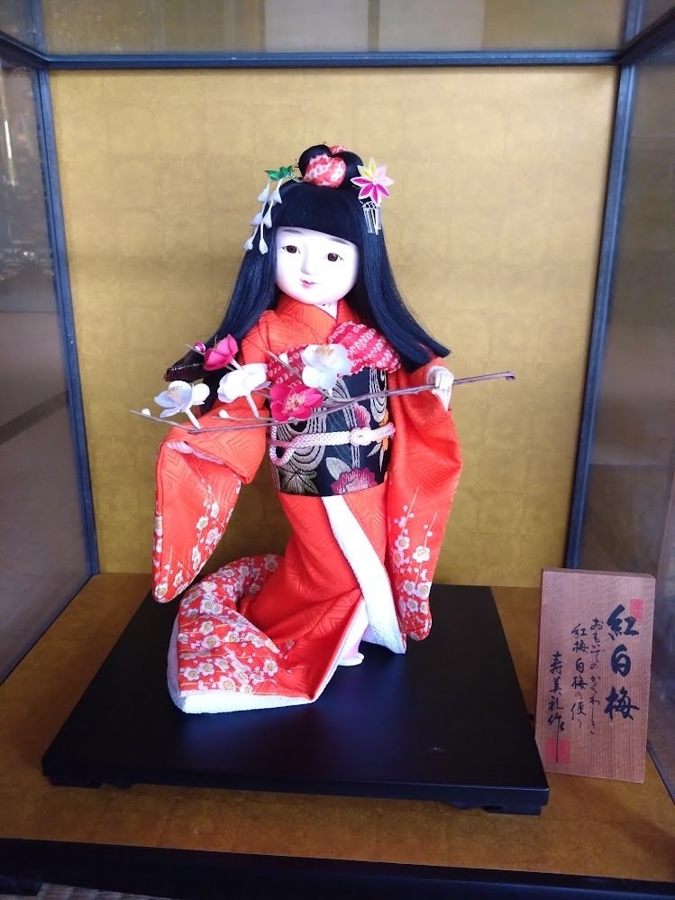 「遅ればせながら雛人形」（手作りひな壇）｜ryuko