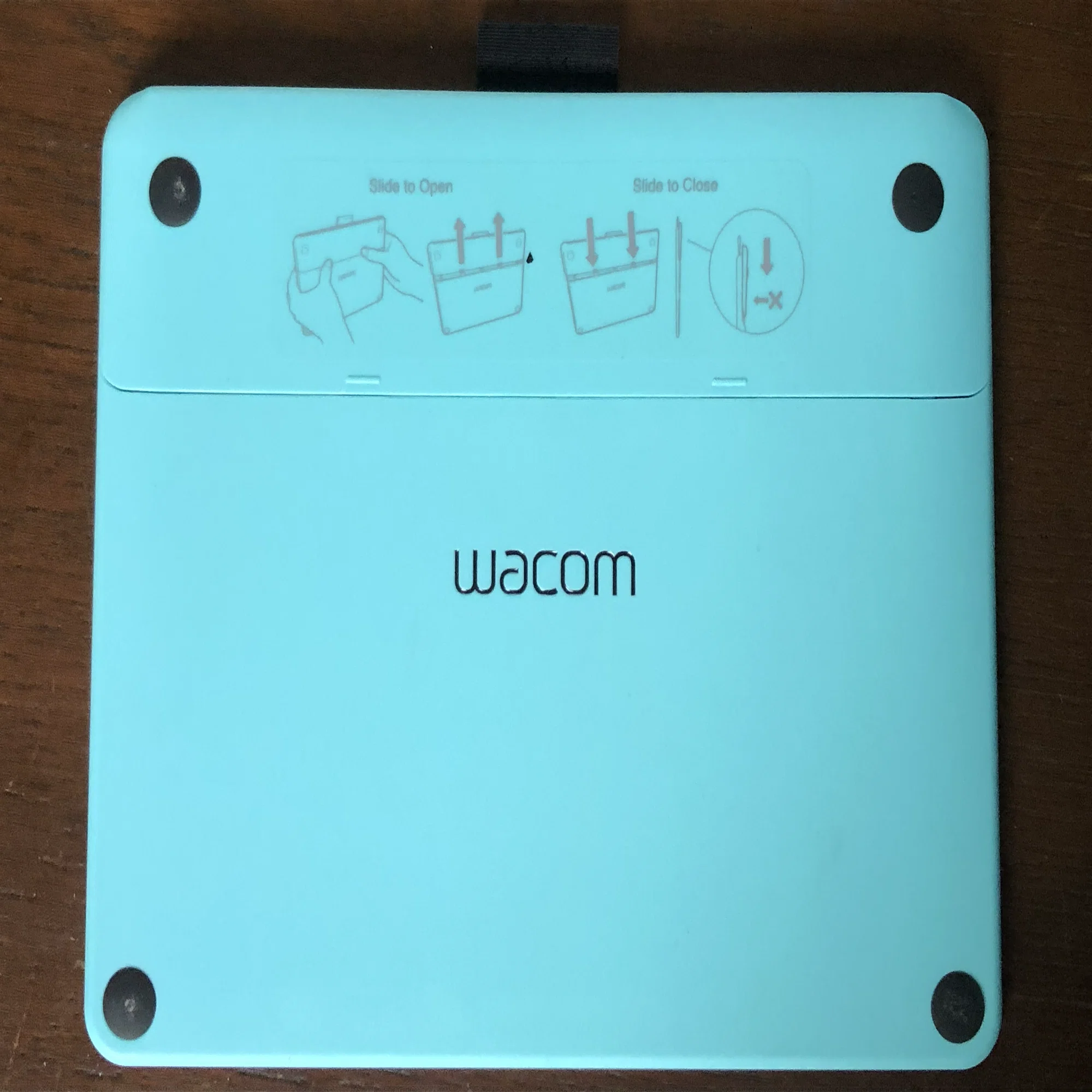 Wacom Intuos CTH-490｜萩原朋海
