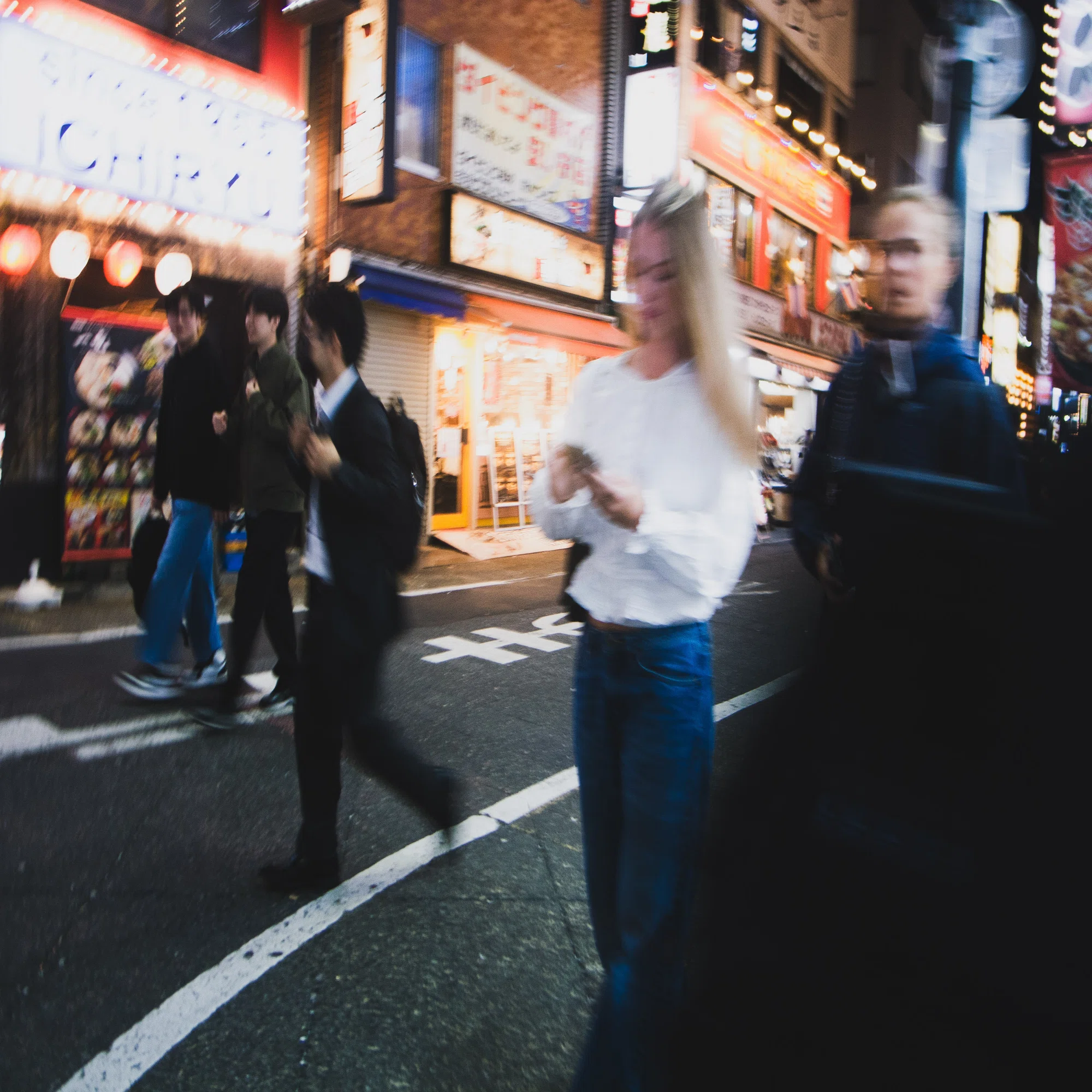 2026年の東京に、2007年の光を重ねる｜RICOH GR DIGITAL IIとCCDの残像 