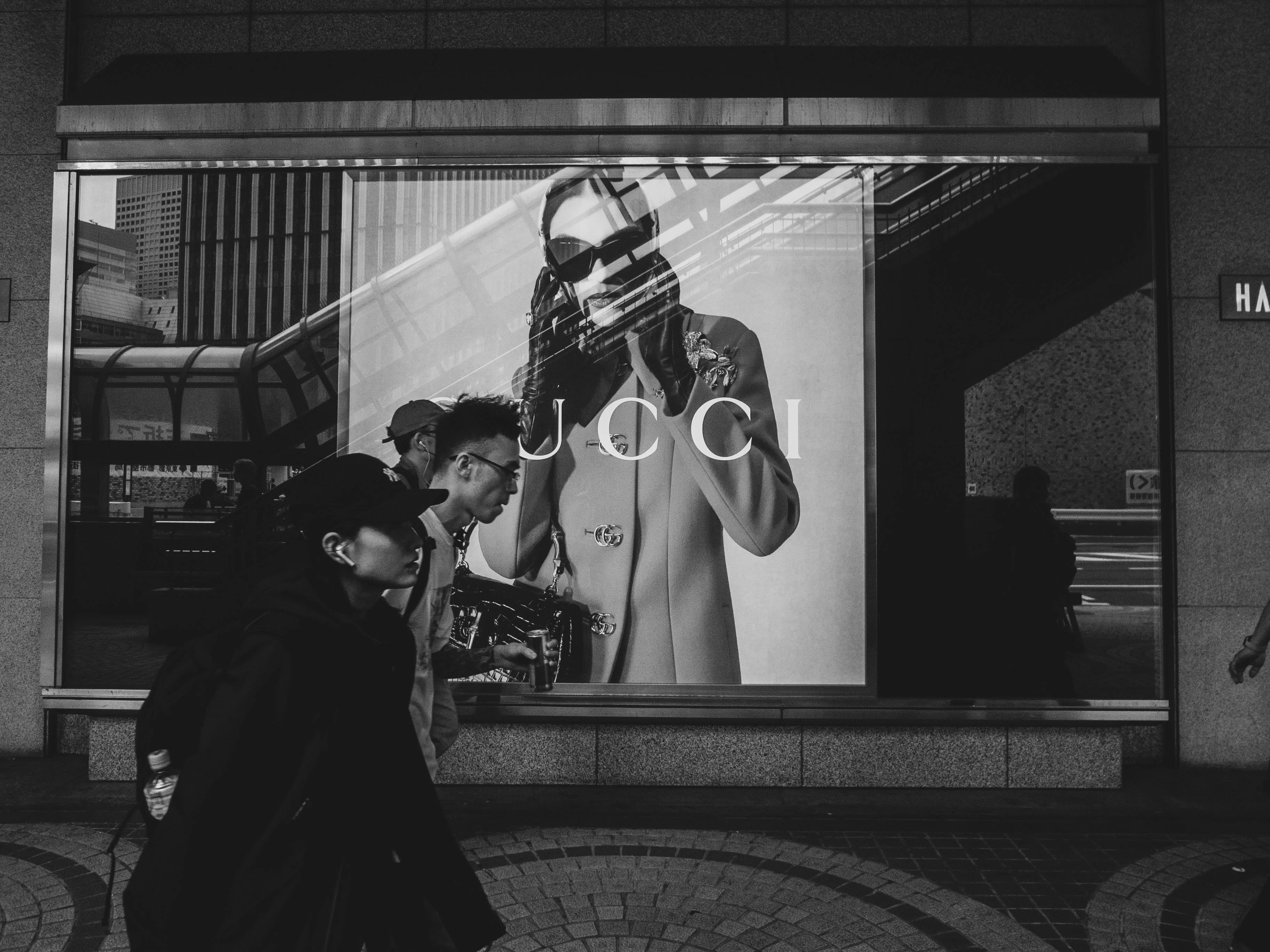 RICOH GR DIGITALⅡ【撮影作品掲載】 2026年の東京に、2007年の光を重ねる｜RICOH GR DIGITAL IIとCCDの残像