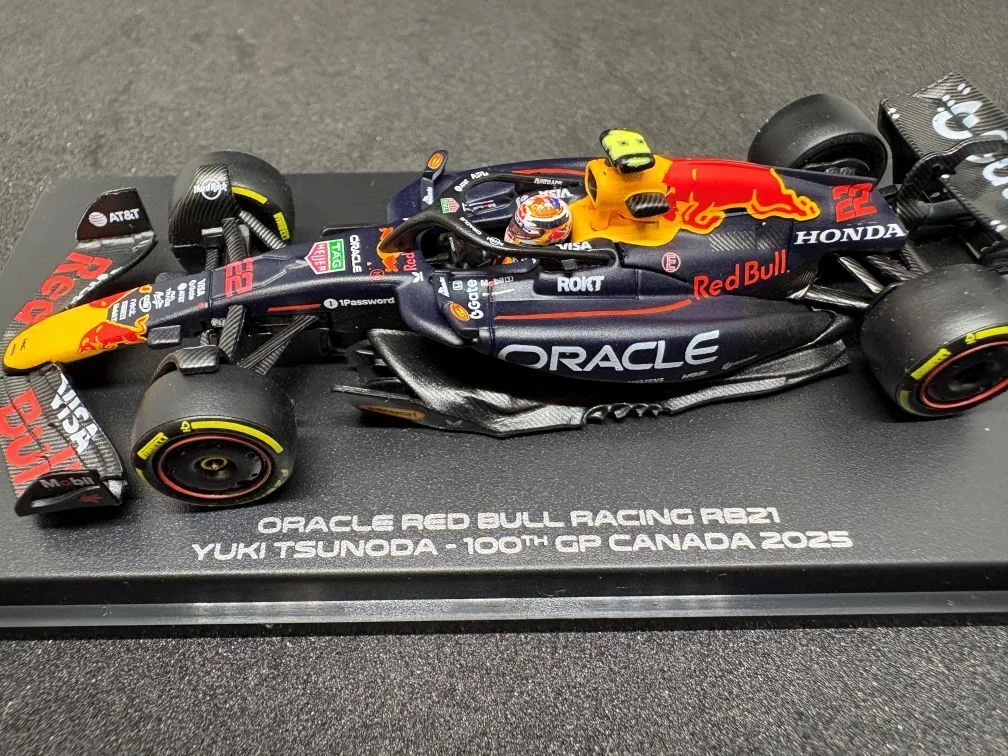 ミニチャンプス 1/64 オラクル レッドブル レーシング RB21 角田裕毅