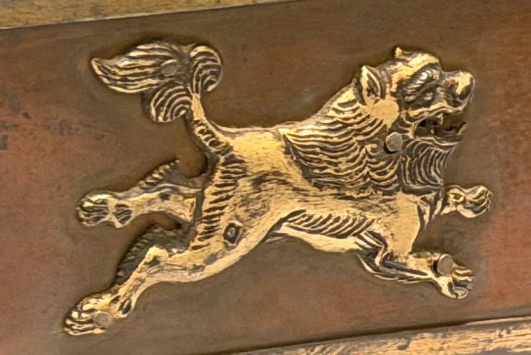 鎌倉時代の獅子の意匠と、そこから見る古金工目貫について｜刀箱師の