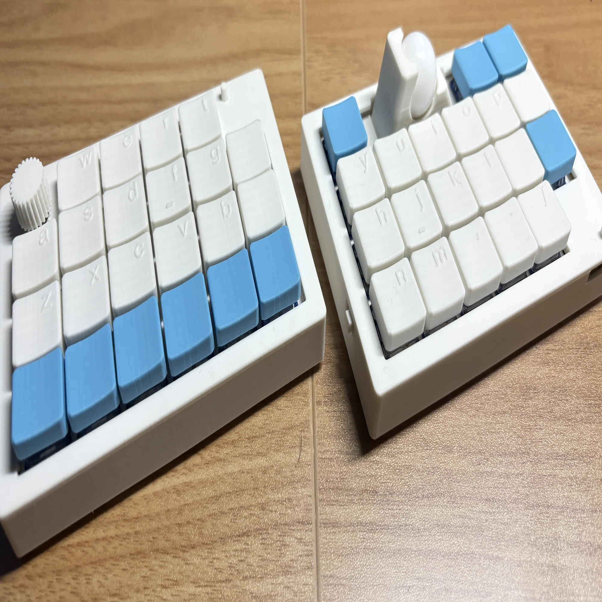 minimal-keys用キーキャップ（ライトブルー）を追加購入しました｜マツシン