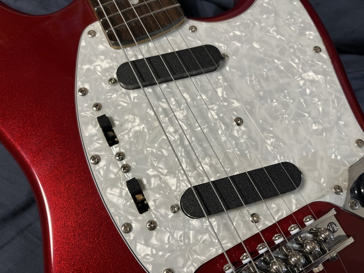 初めてエレキギターを購入。その名はPhotogenic製MG-200（むったん
