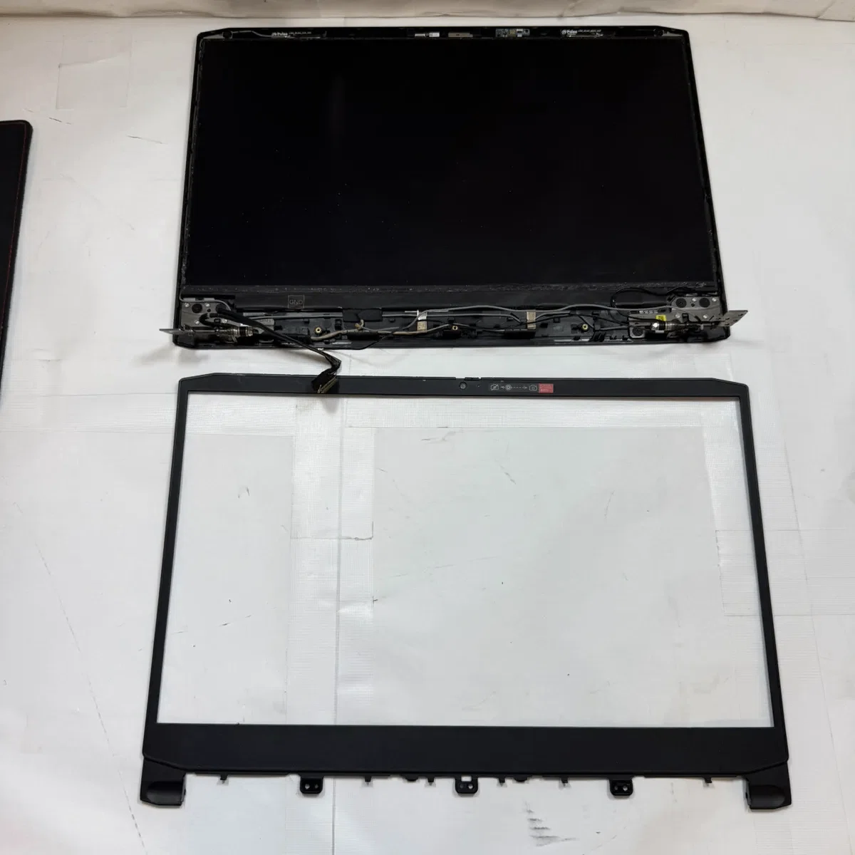 液晶画面割れもパーツ交換で解決【Lenovo IdeaPad Gaming 3】パソコン