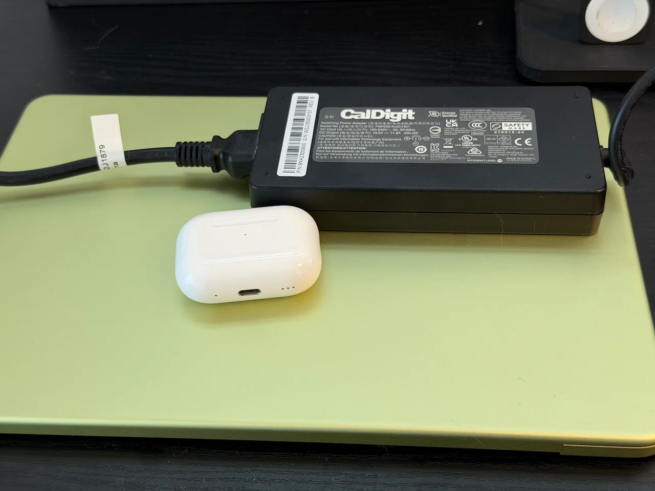 Mac mini M4にポートが足りない問題、CalDigit TS4で全部解決した話 