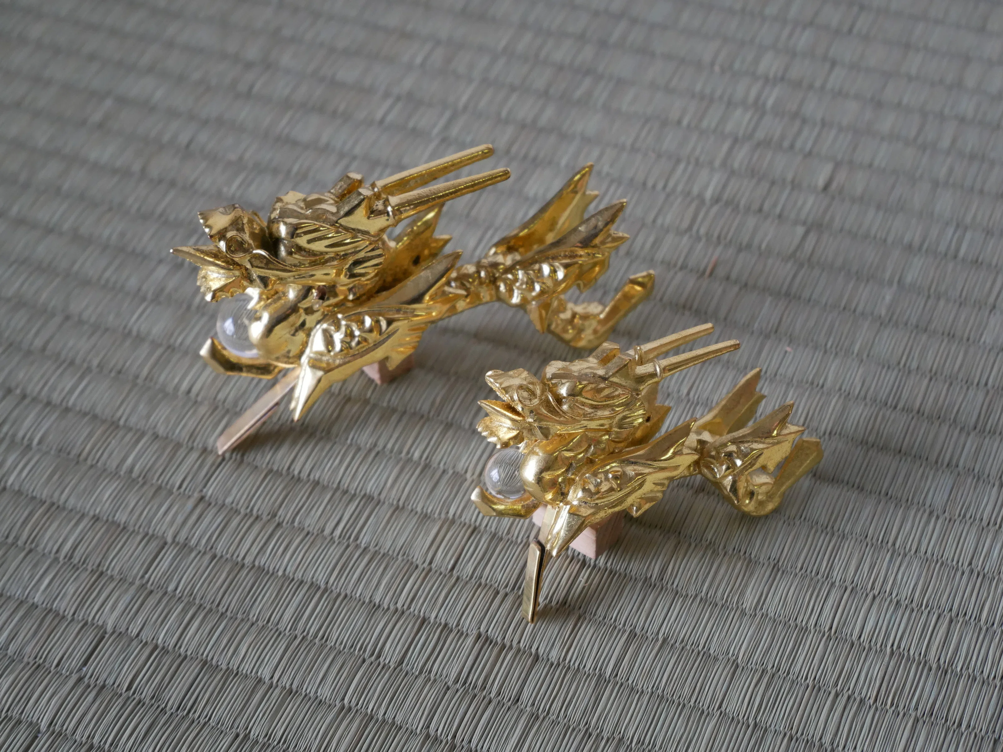The Story of the Dragon - What is the Dragon Attached to a Kabuto