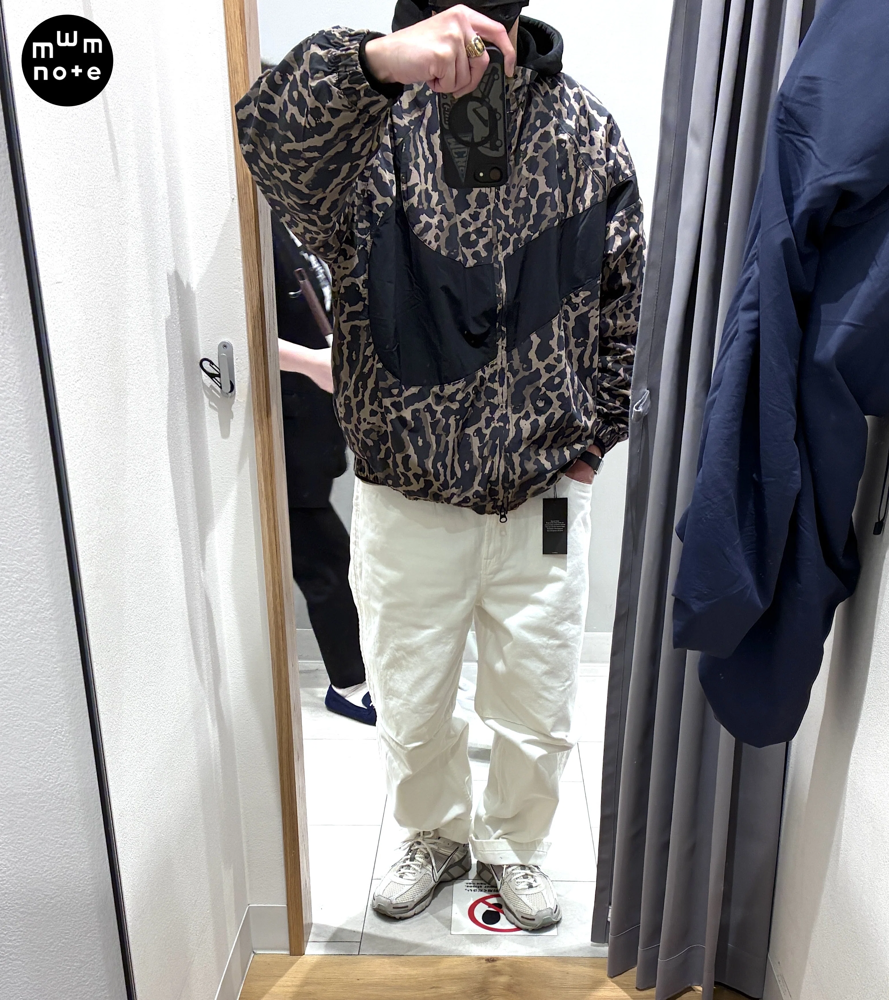 GUxUNDERCOVERのデニムイージーパンツがセールになっていたので、追加
