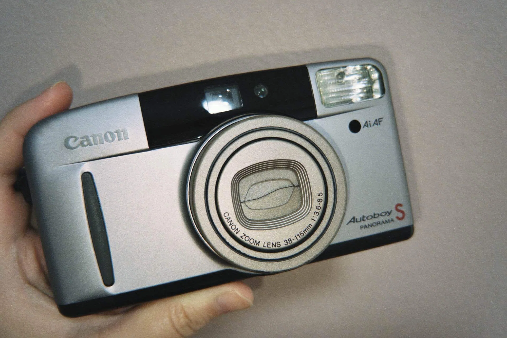 【動作確認済】 Canon Autoboy S G0108-218-12ID p 美品・動作品】 Canon Autoboy S フィルムカメラ 動作確認済 - メルカリ