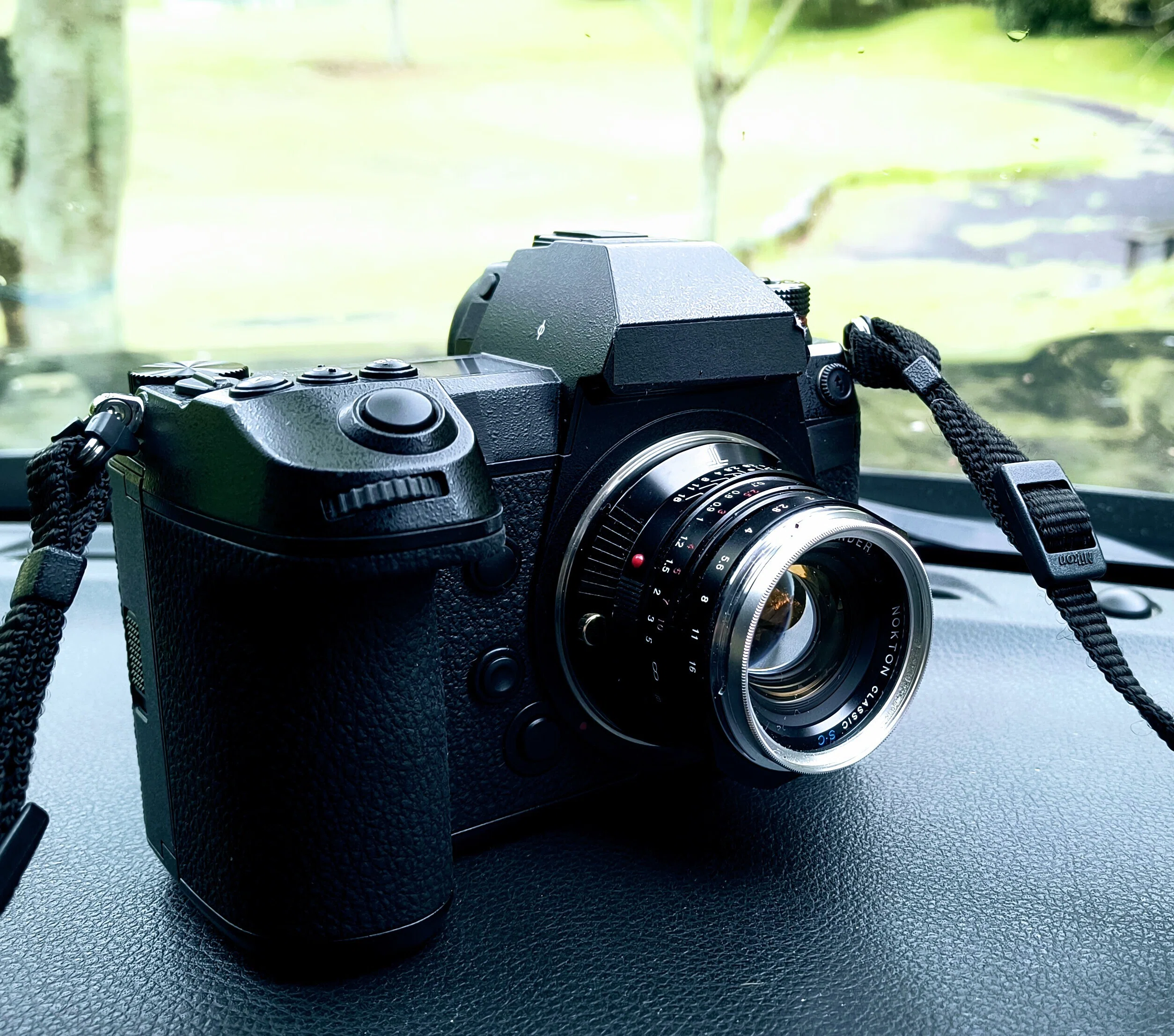 Lumix S1Rの魅力とは…〜ミラーレス版K-1なのか？｜私の偏屈なカメラ愛