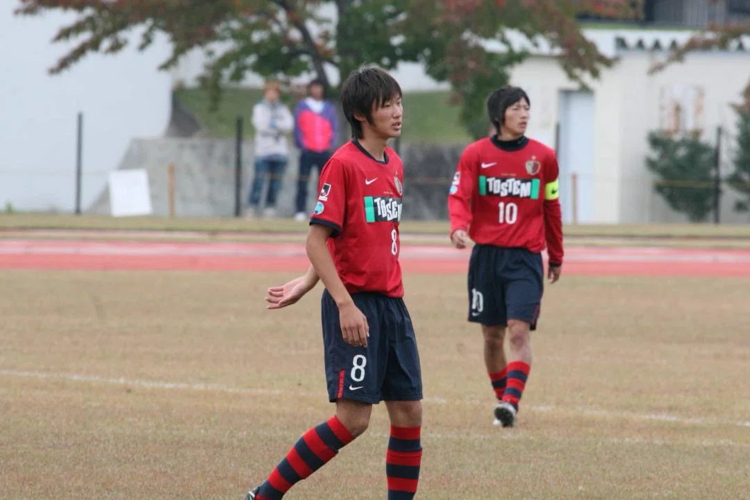 鹿島での16年を山形の未来へ。相棒・土居聖真と描く、コーチ青野友輝の