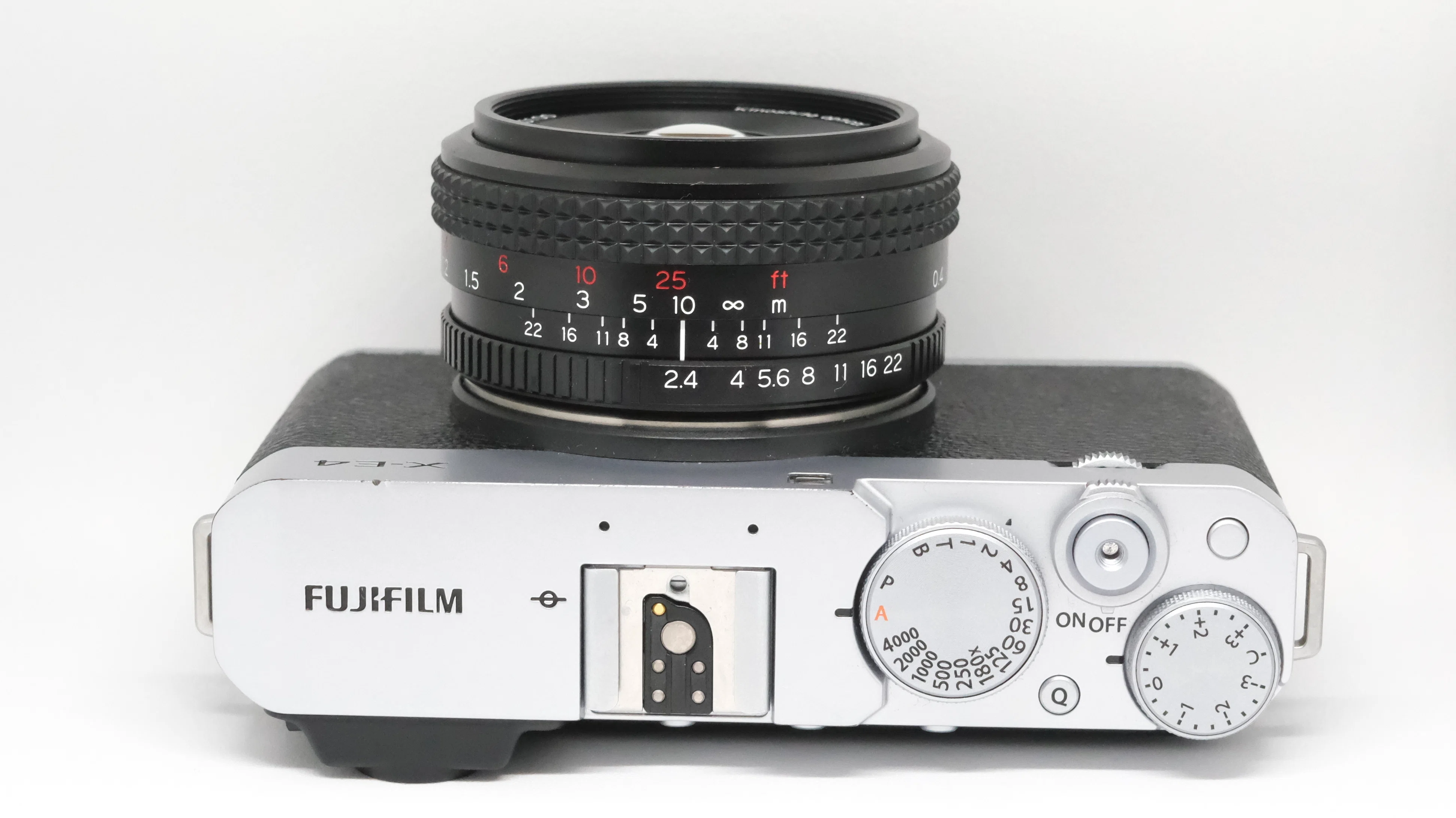 美品　使用頻度極少　綺麗　Kistar40mm f2.4　スクエアフード付き 木下光学研究所 KISTAR 40mm F2.4｜tatsumine