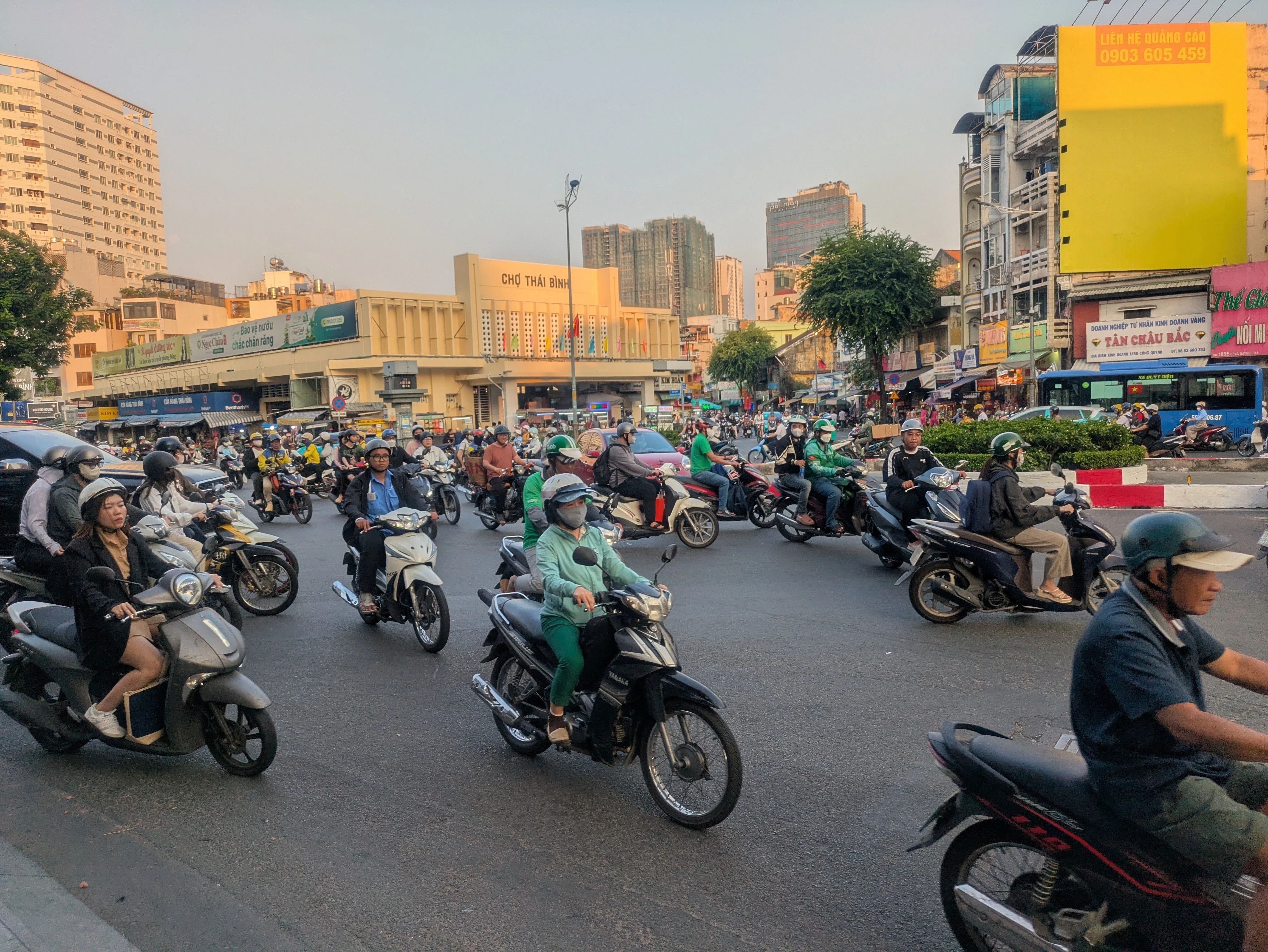 東南アジア6都市巡り一人旅：前編｜1週間の海外旅行。海外から日本を