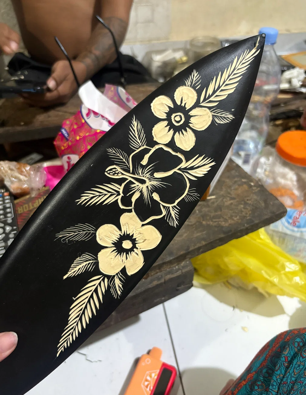 バリ島・クタ】名前入り木彫り体験が神コスパ！1時間で作れるローカル