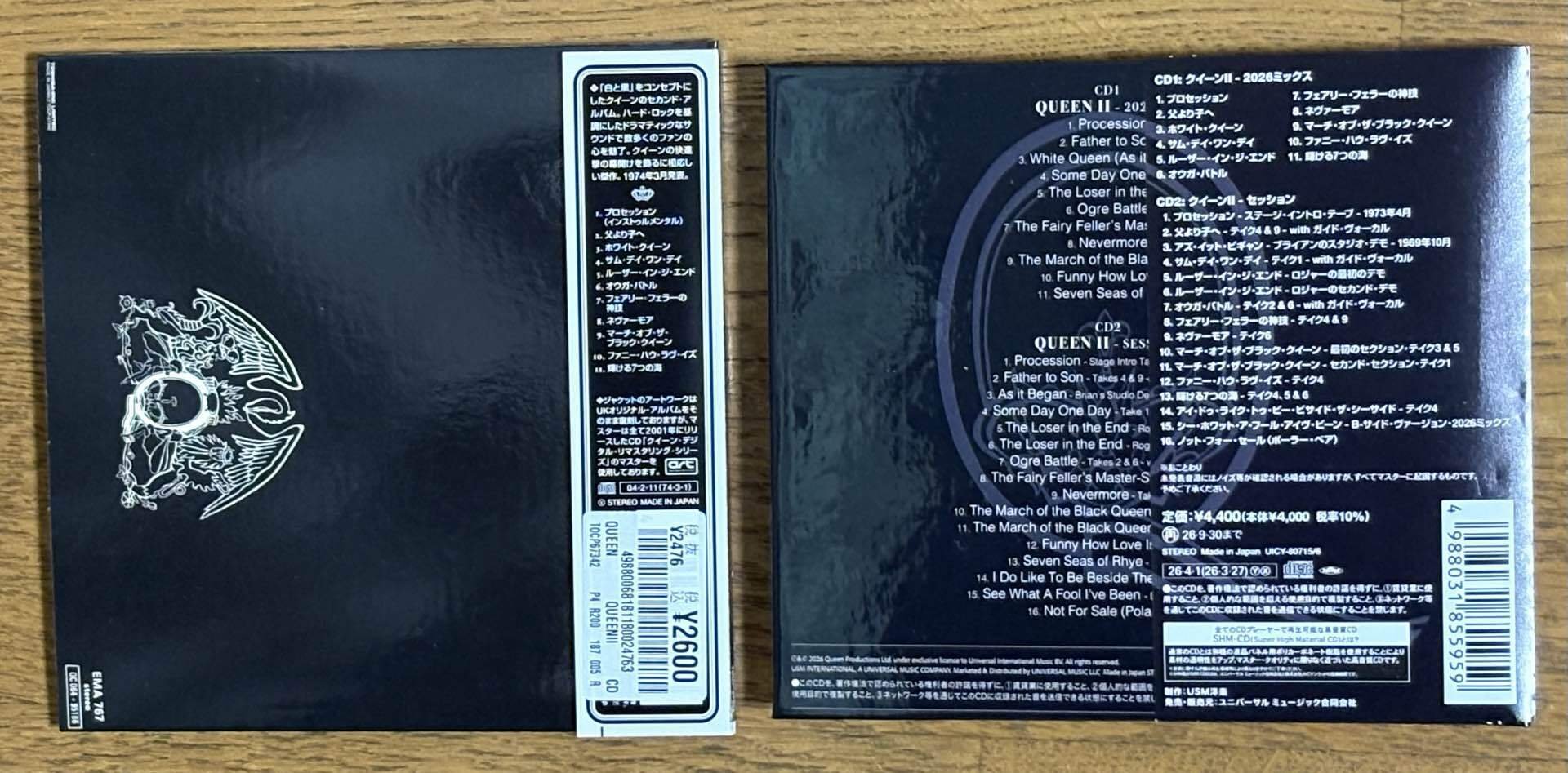 レア　Queen サインCD クイーン　ブライアンメイ　ロジャーテイラー クイーン 限定大型写真集 KILLER QUEEN ブライアン・メイ、ロジャー