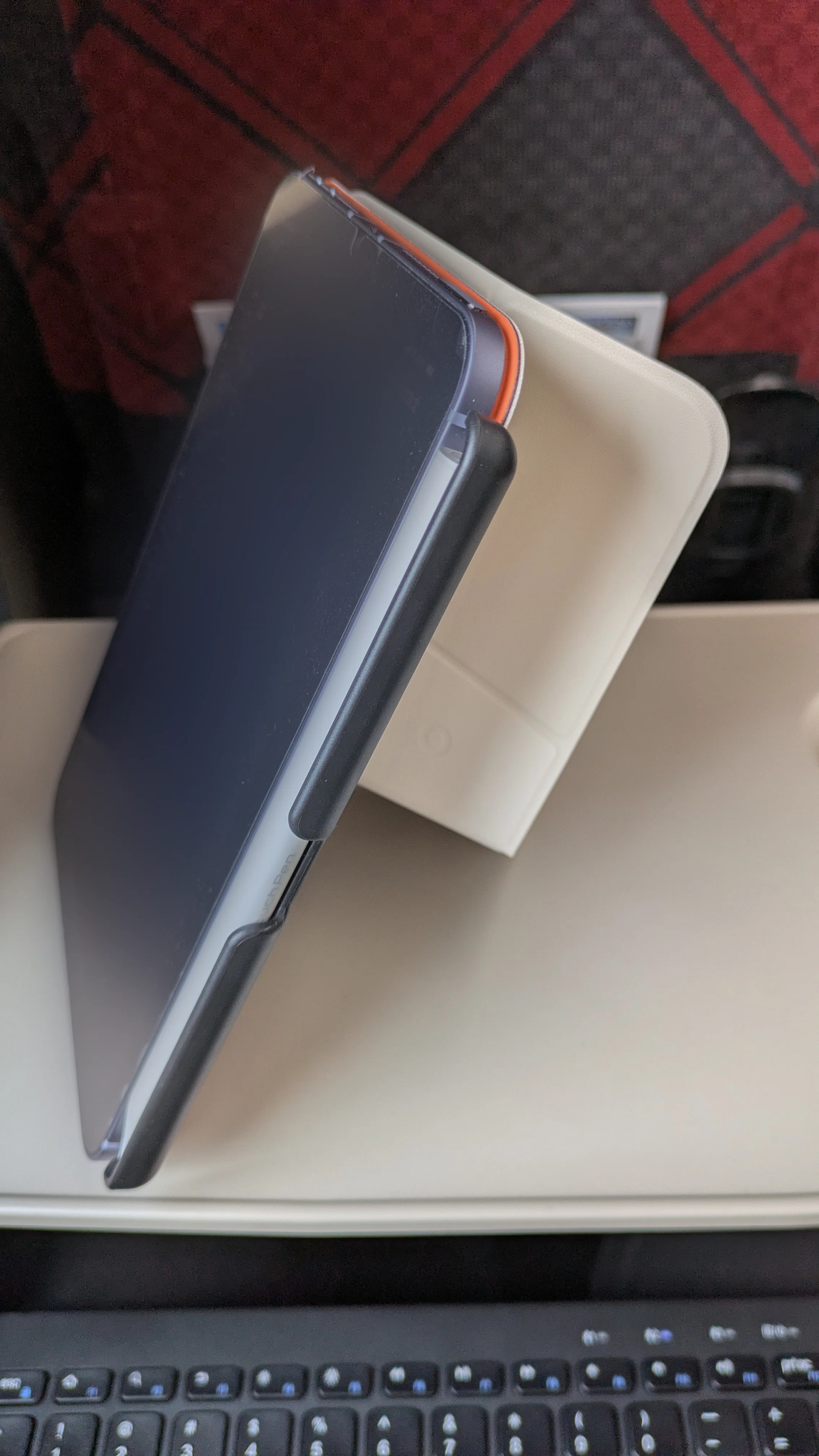 I bought the MOFT Dynamic Folio because I wanted to stand my iPad mini ...
