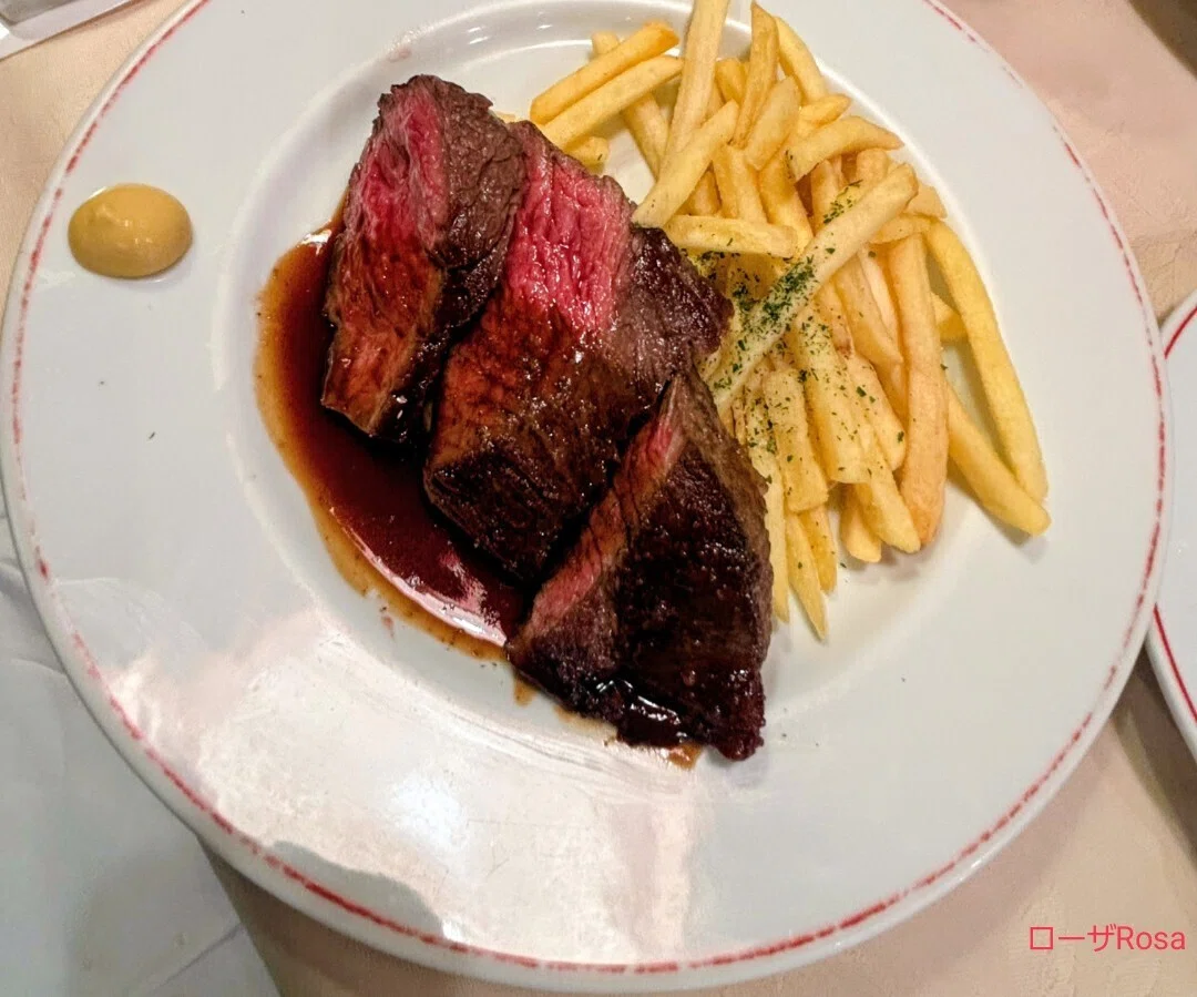 銀座パリのワイン食堂ランチのアンガス牛リブロースステーキの画像