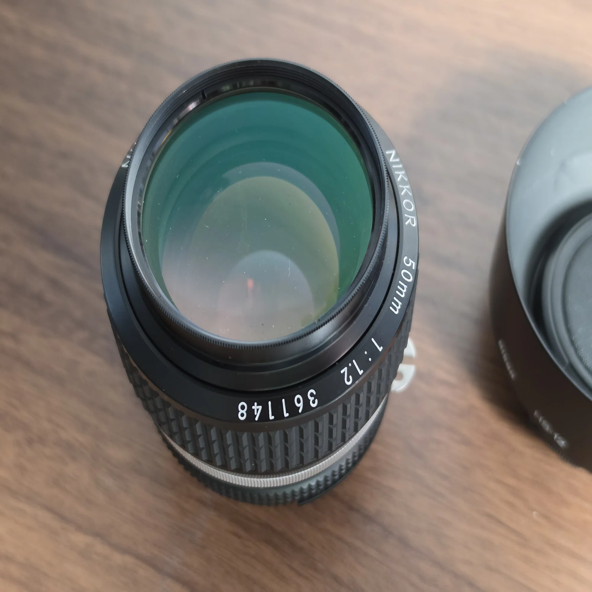 古の大口径標準レンズ・Ai Nikkor 50mm f/1.2SをNikon Z5IIやα7 Vで 
