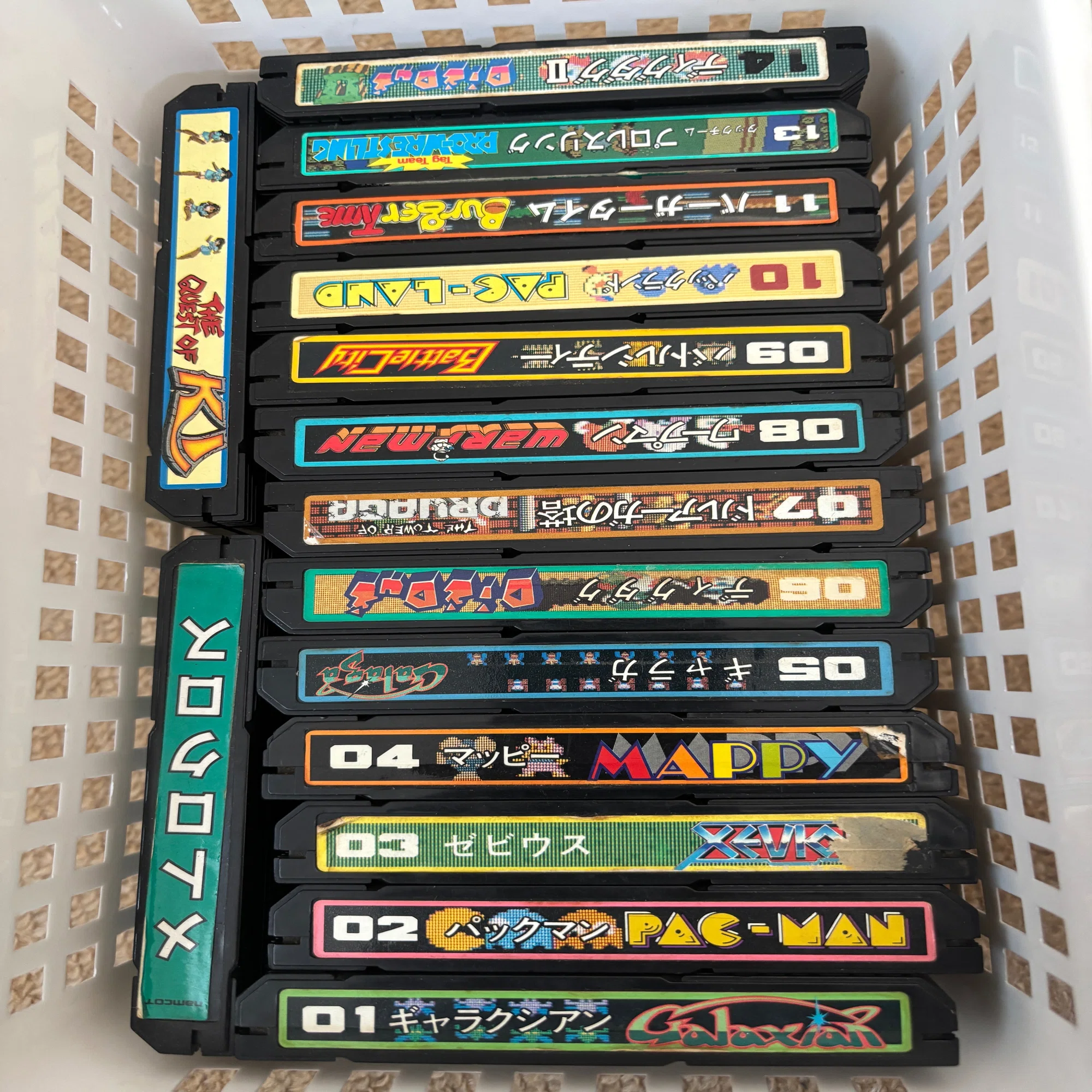 ファミコンソフトをモバイルディスプレイで遊ぶためHDMI変換アダプタを 