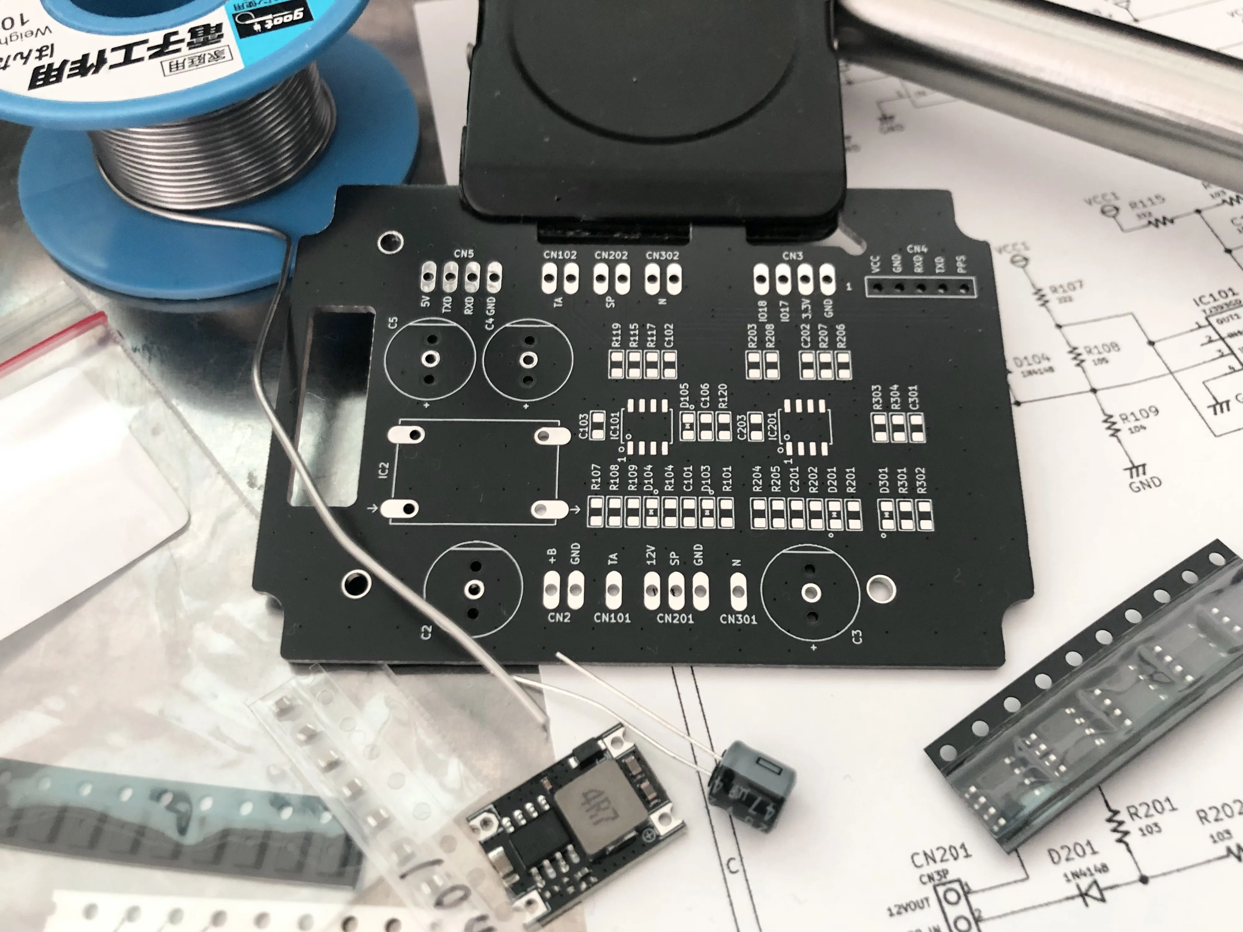 JC3248W535開発ボードでxx その16〜KiCADプリント基板発注・実装