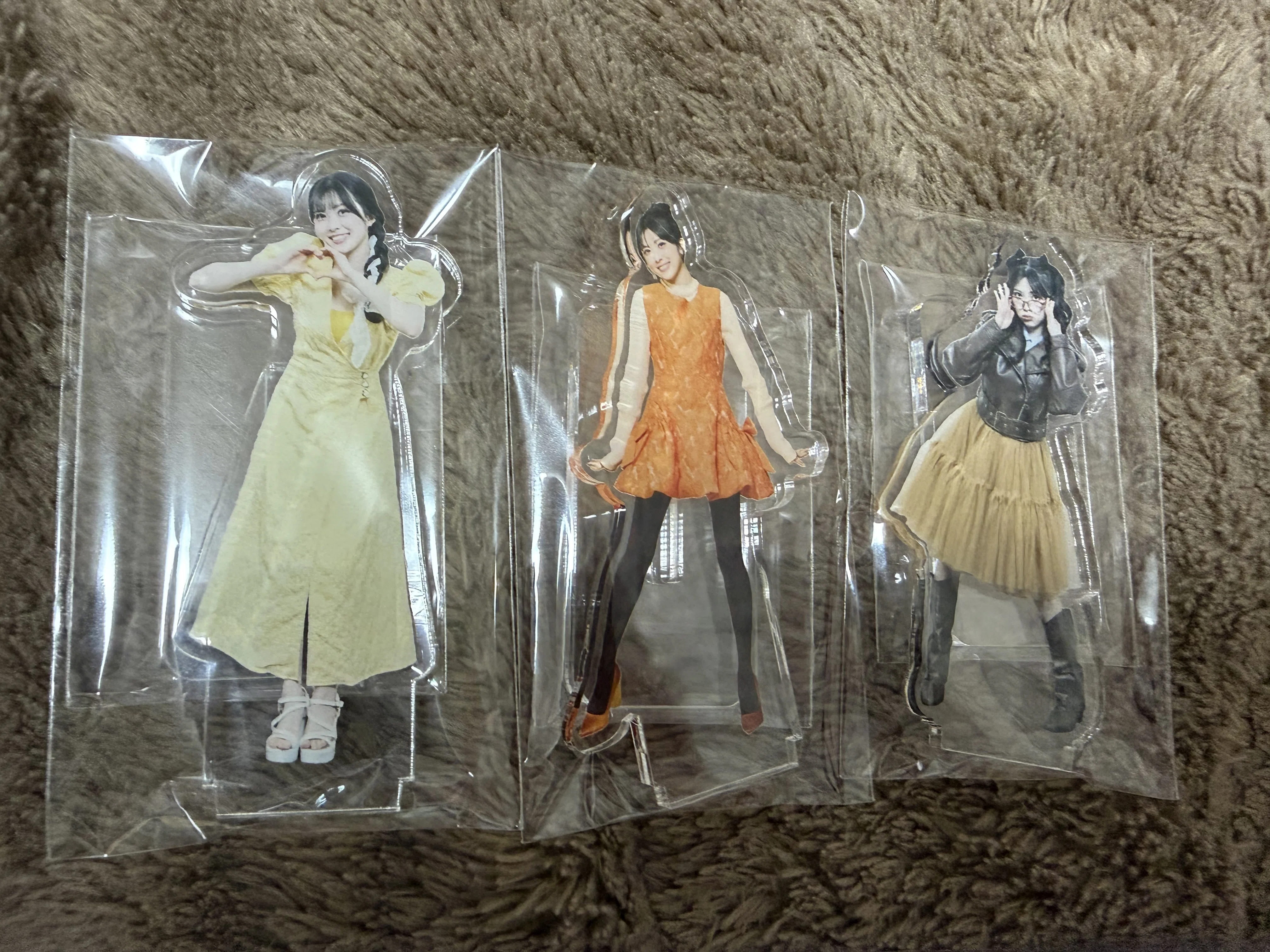 結那　直筆サイン入りトレカ　カレンダー発売イベント　大阪 結那ちゃんのイベント行って来ました！｜よっしー
