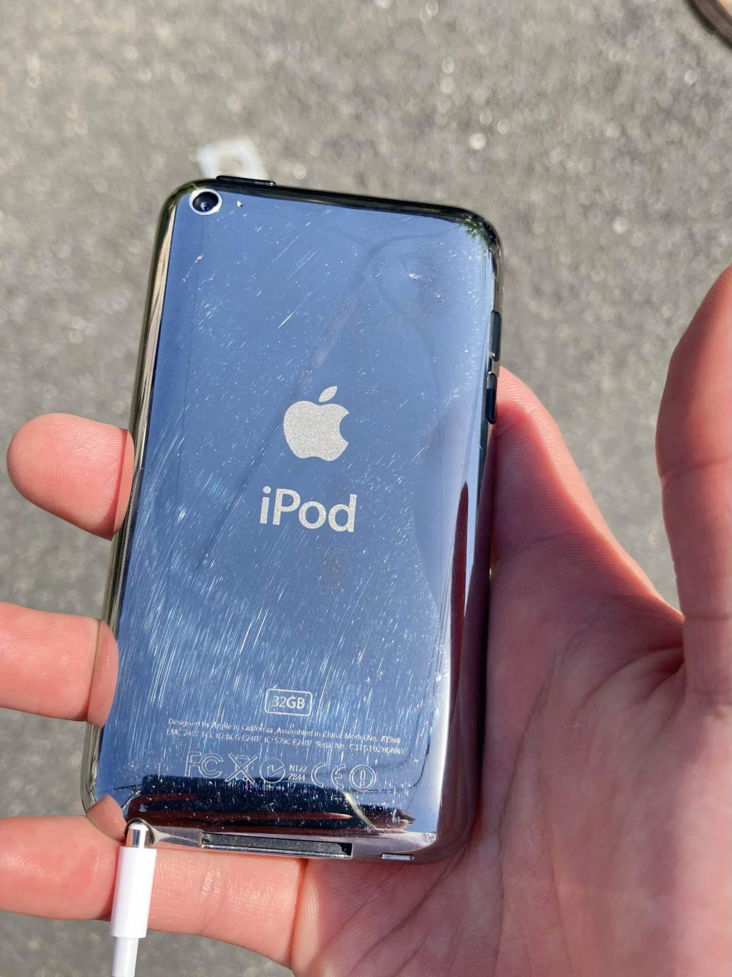 動作良好　ipod touch Amazon | 【整備済み品】 Apple iPod touch (第7世代) 32GB シルバー