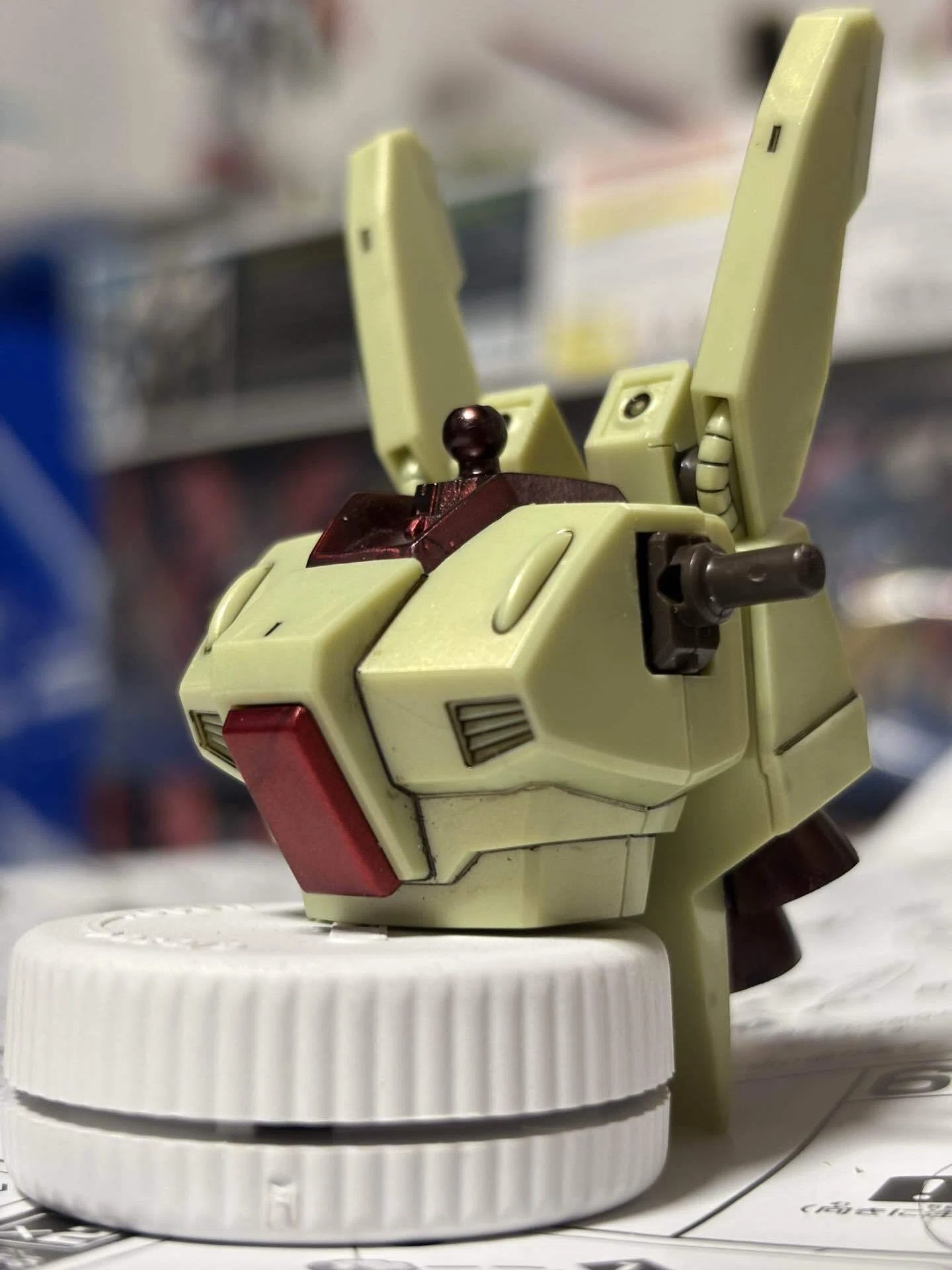 ガンプラ 2点セット ジェガン アクシズ・ショック νガンダム HG ジェガン（アクシズ・ショックイメージカラー）制作①｜胴体完成