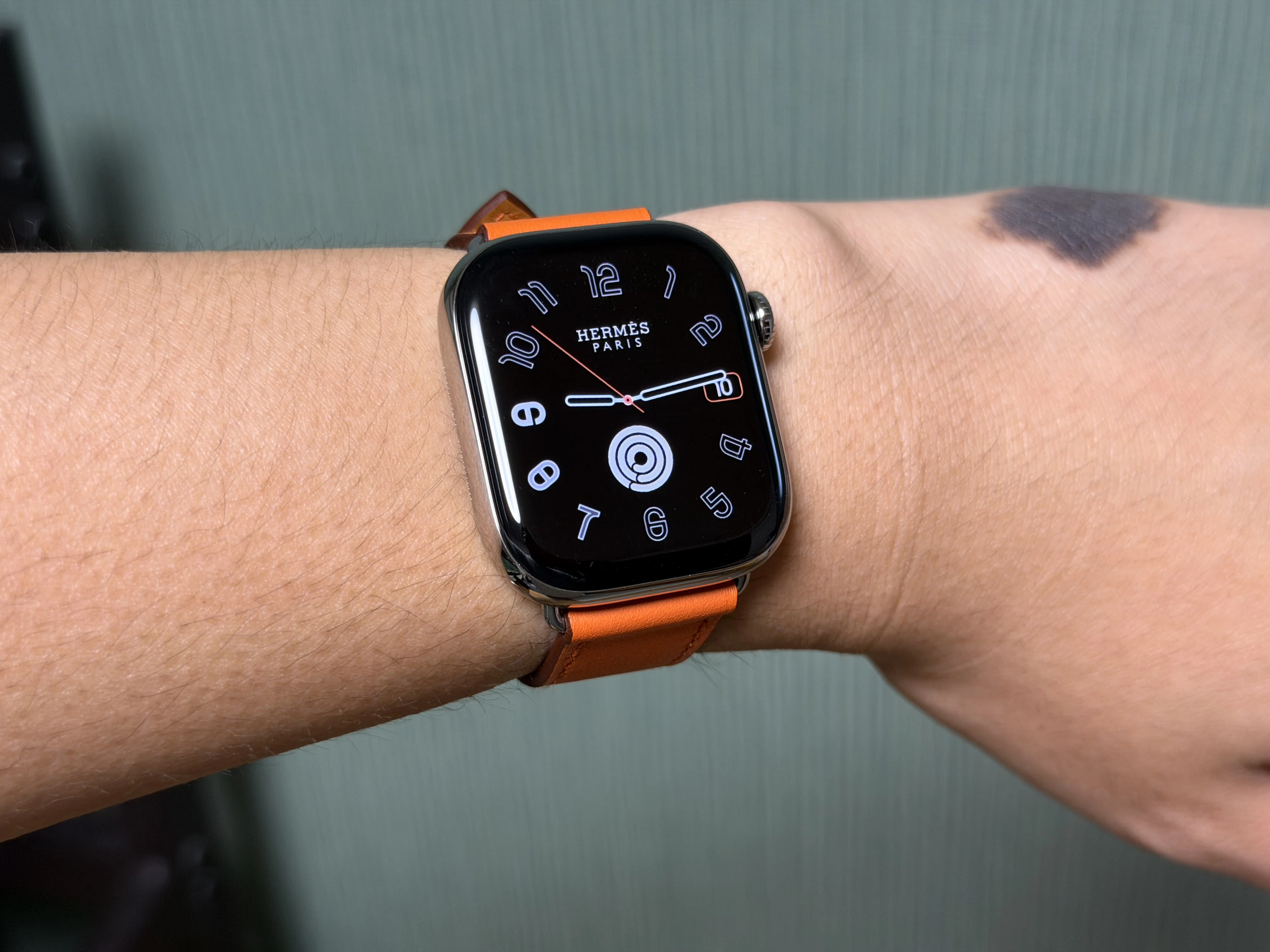 1711 Apple Watch エルメス　ブラック　二重　ロープガラ　レザー 買っちゃった。Apple Watch Hermès Series 11をレビュー。｜Kazu