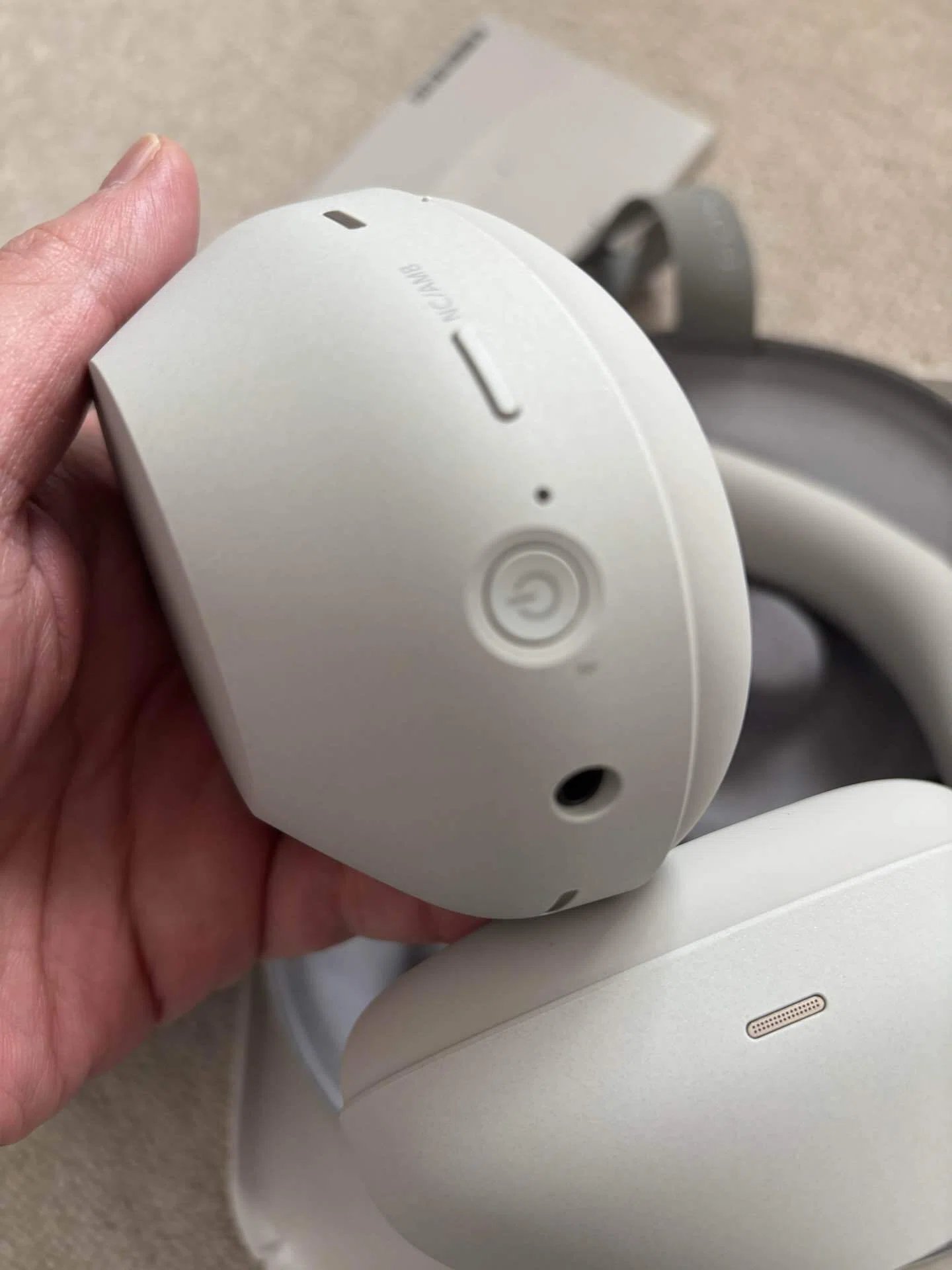 ワイヤレスヘッドホン：WH-1000XM3 → WH-1000XM6へ買い替え｜にしし