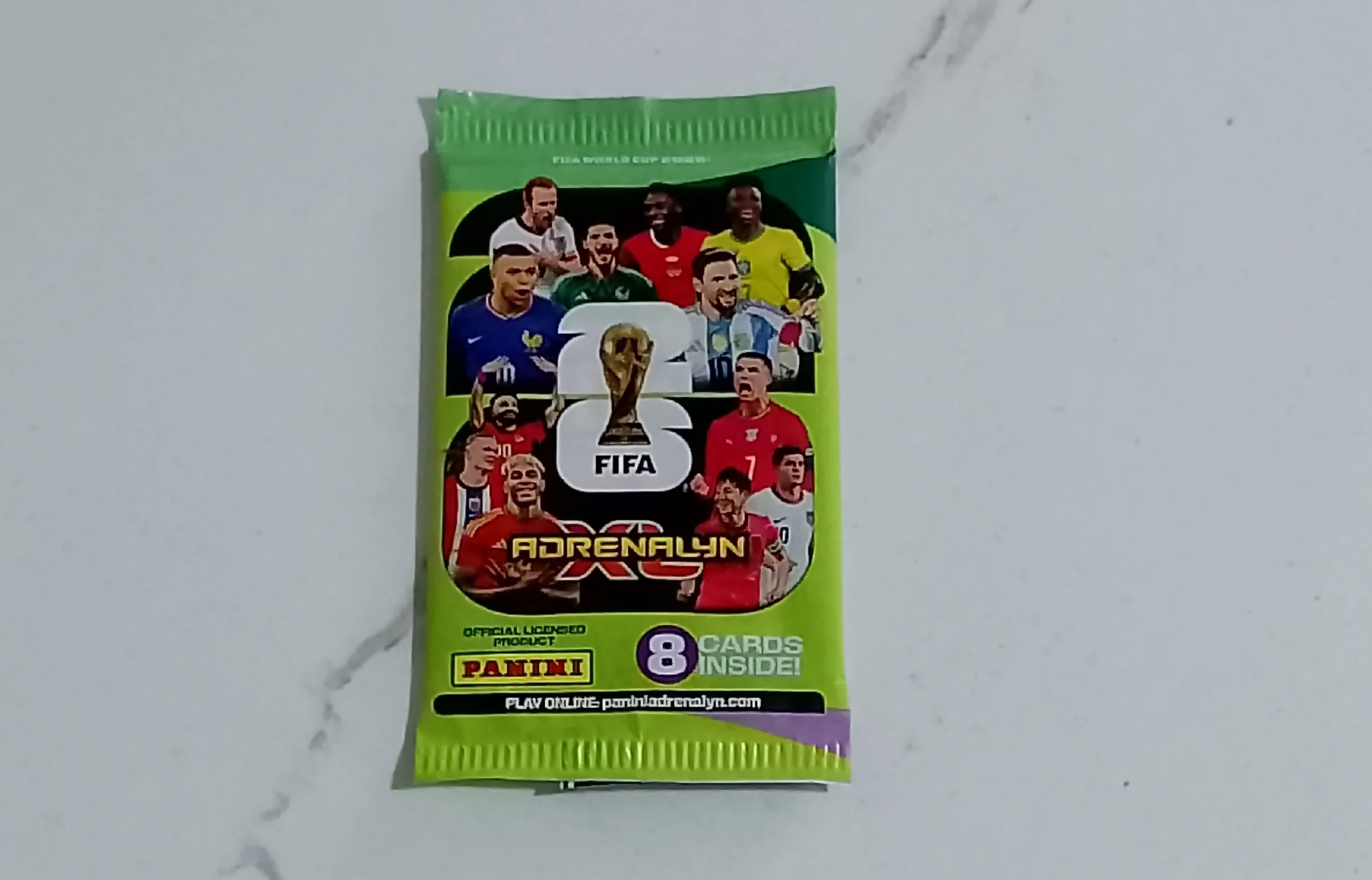 もうすぐFIFAワールドカップ26開催！！間違って買ったトレーディング