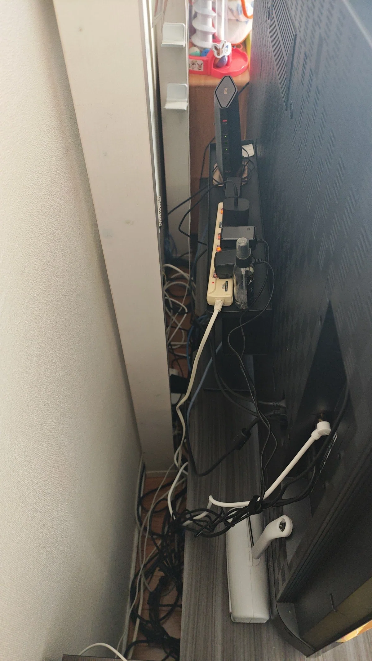 テレビを10年ぶりに買い替えた話｜北村あおい